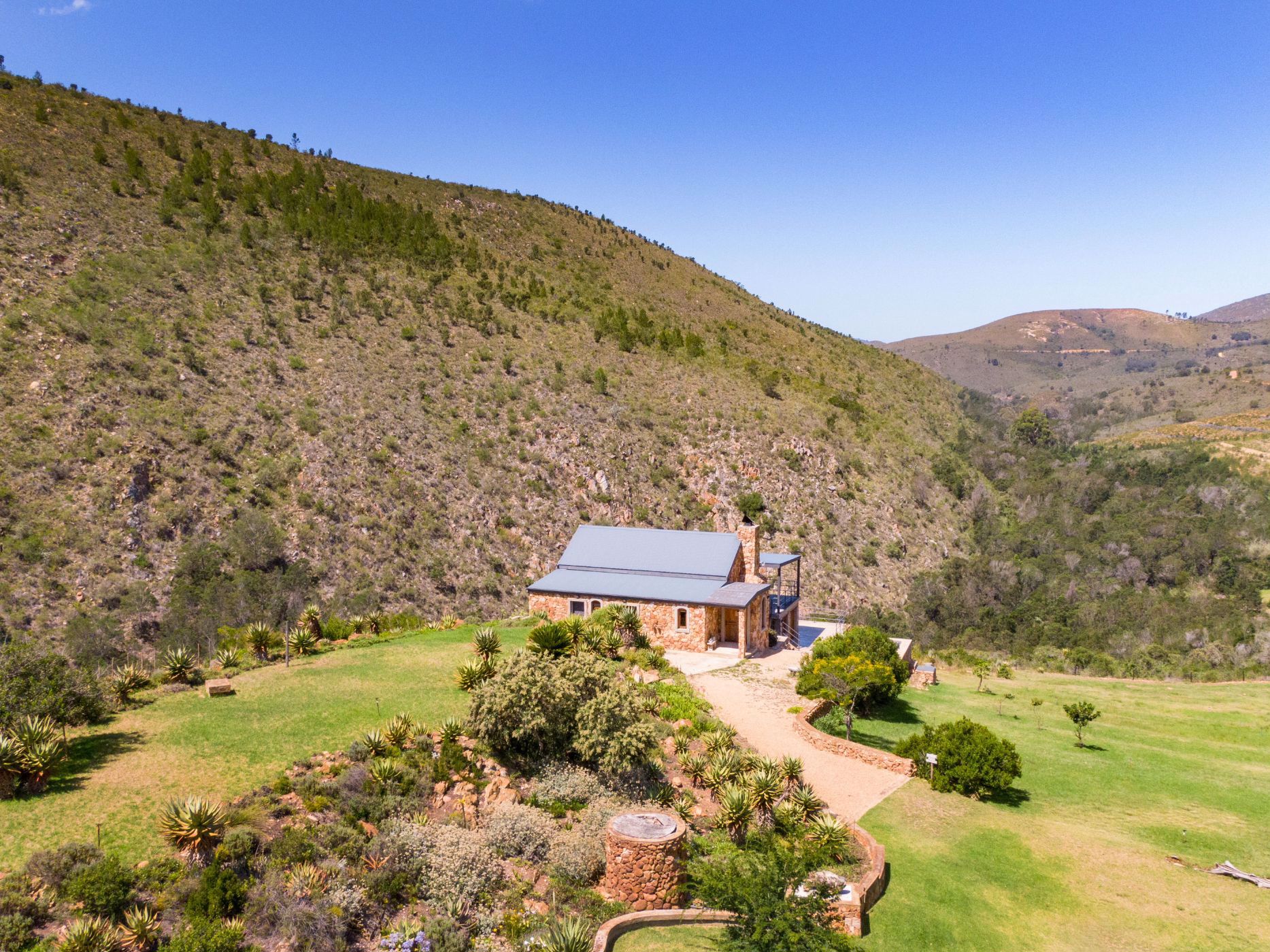 860 hectare Lifestyle Property For Sale Rural GEO1564368