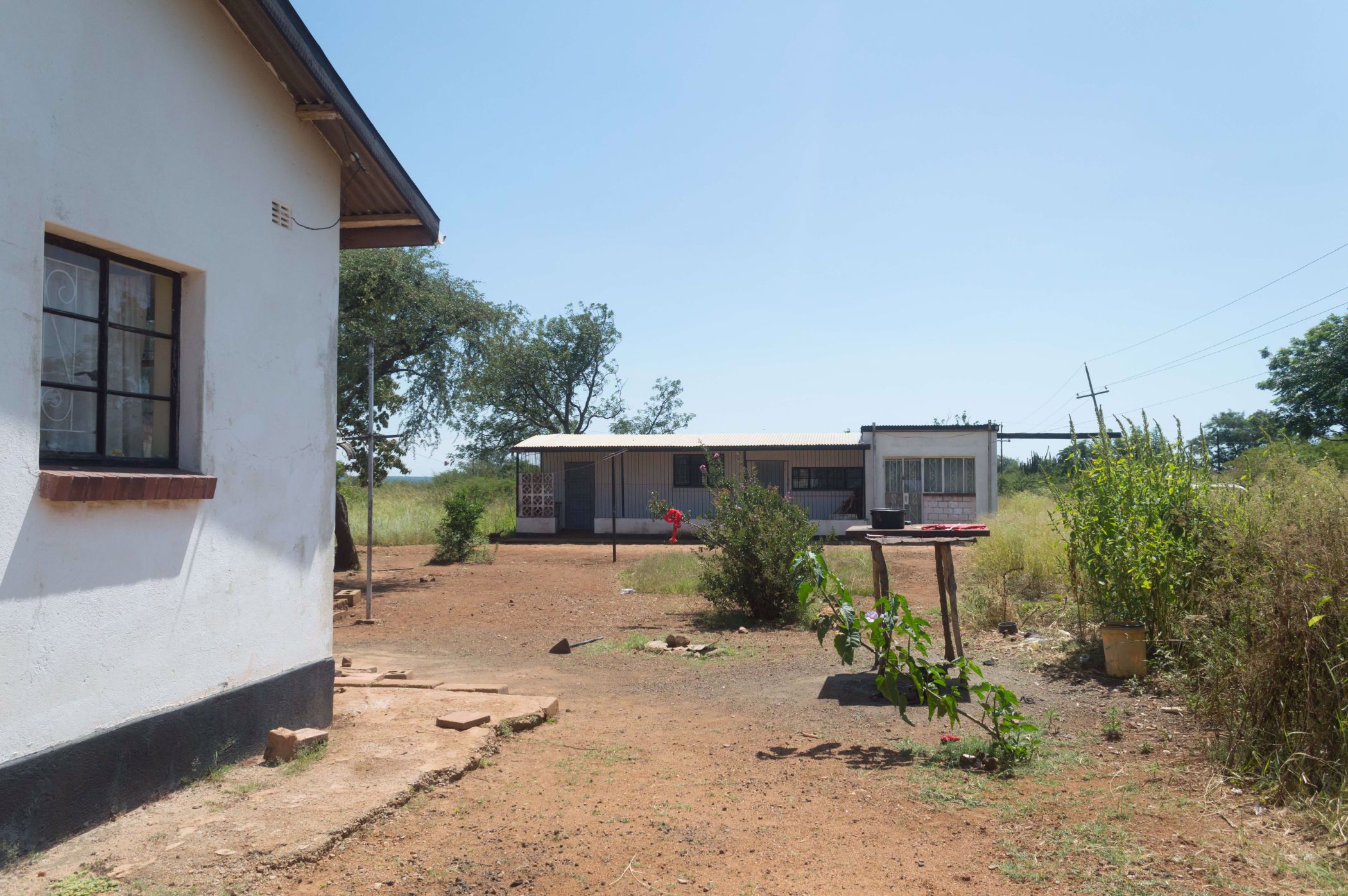 13870 m2 Mixed Use Farm For Sale Matabeleland (Zimbabwe) 3ZB1565600