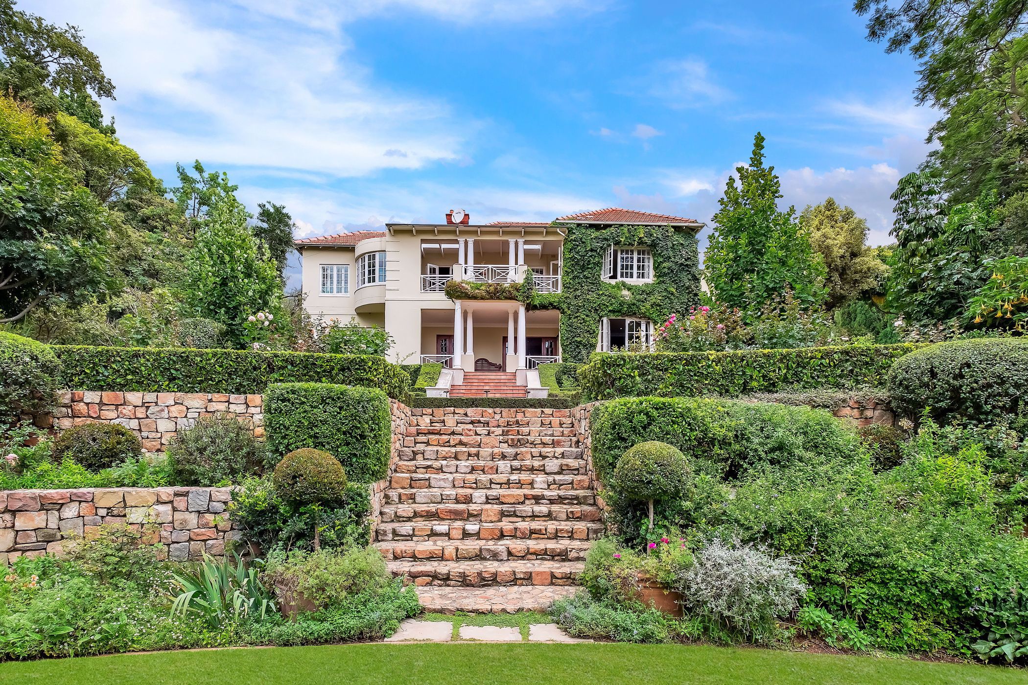 7 Bedroom House For Sale Westcliff (Johannesburg) HP1562520 Pam