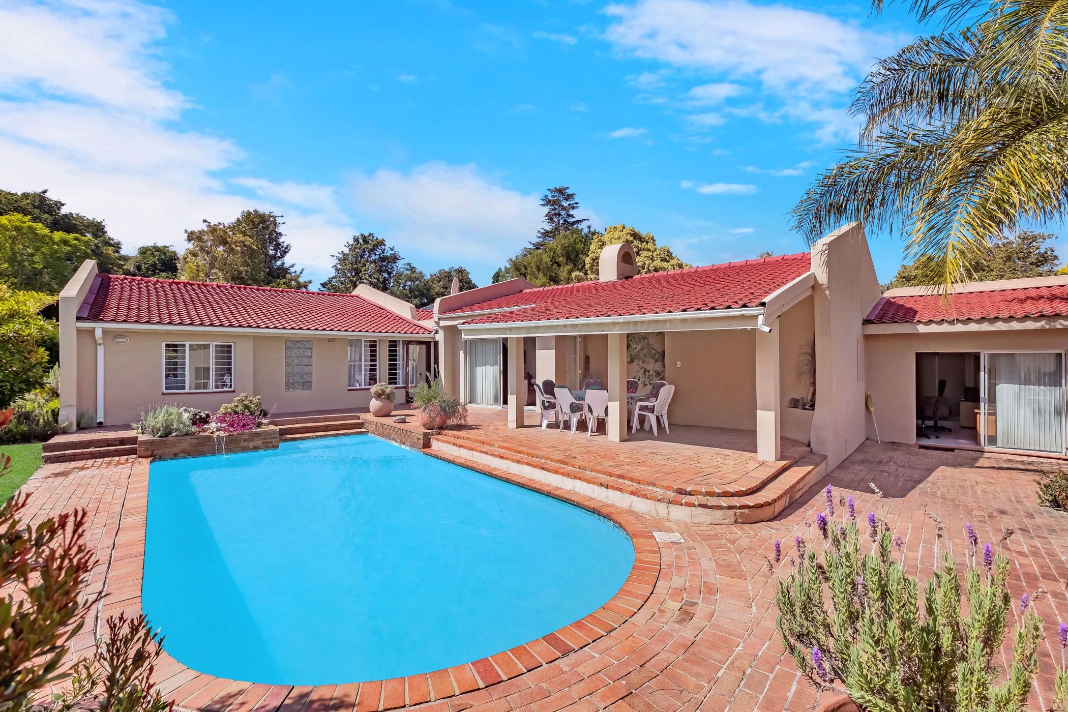 3 bedroom house for sale in River Club (Sandton)