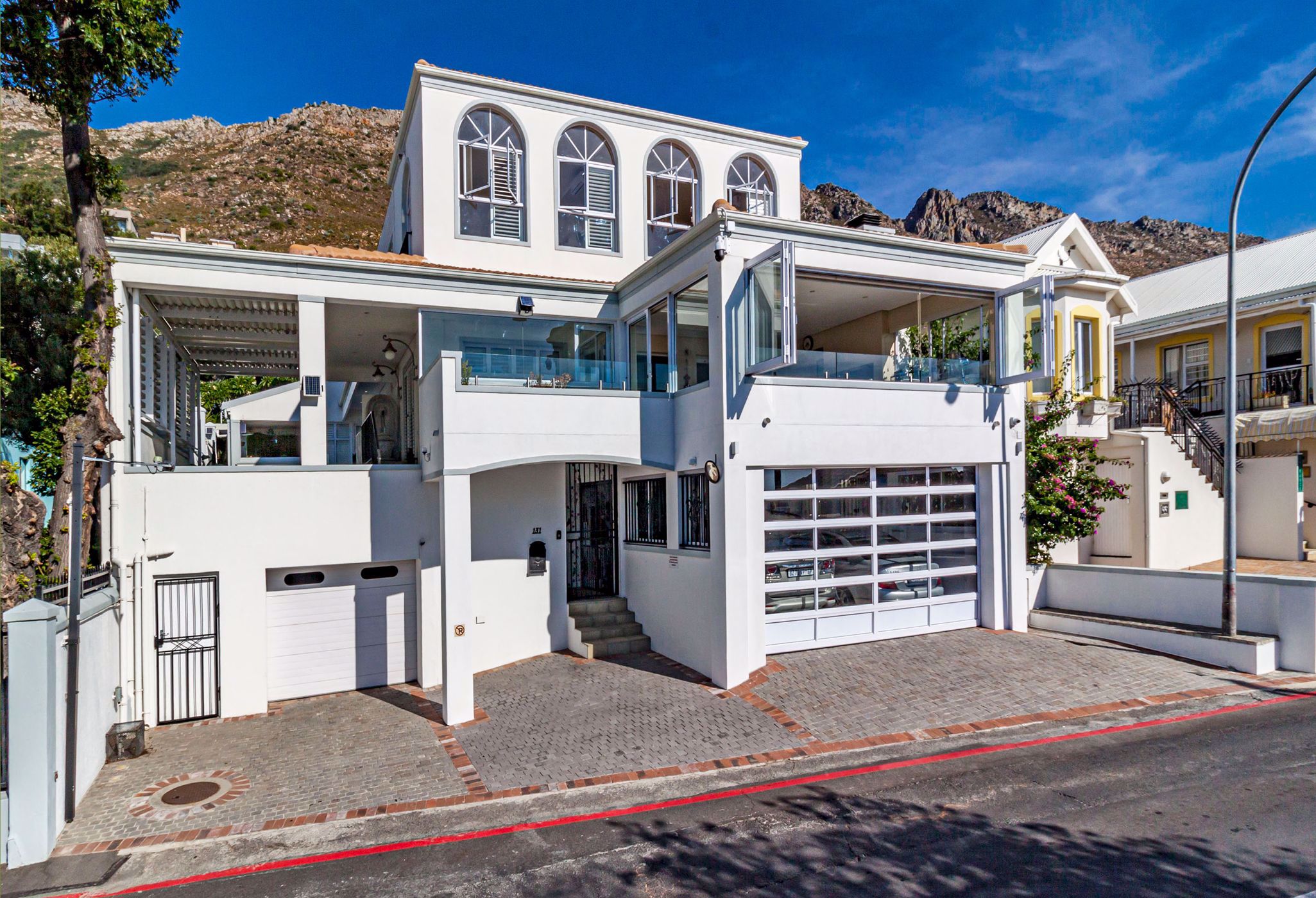 6 Bedroom House For Sale Gordons Bay SW1568864 Pam Golding Properties