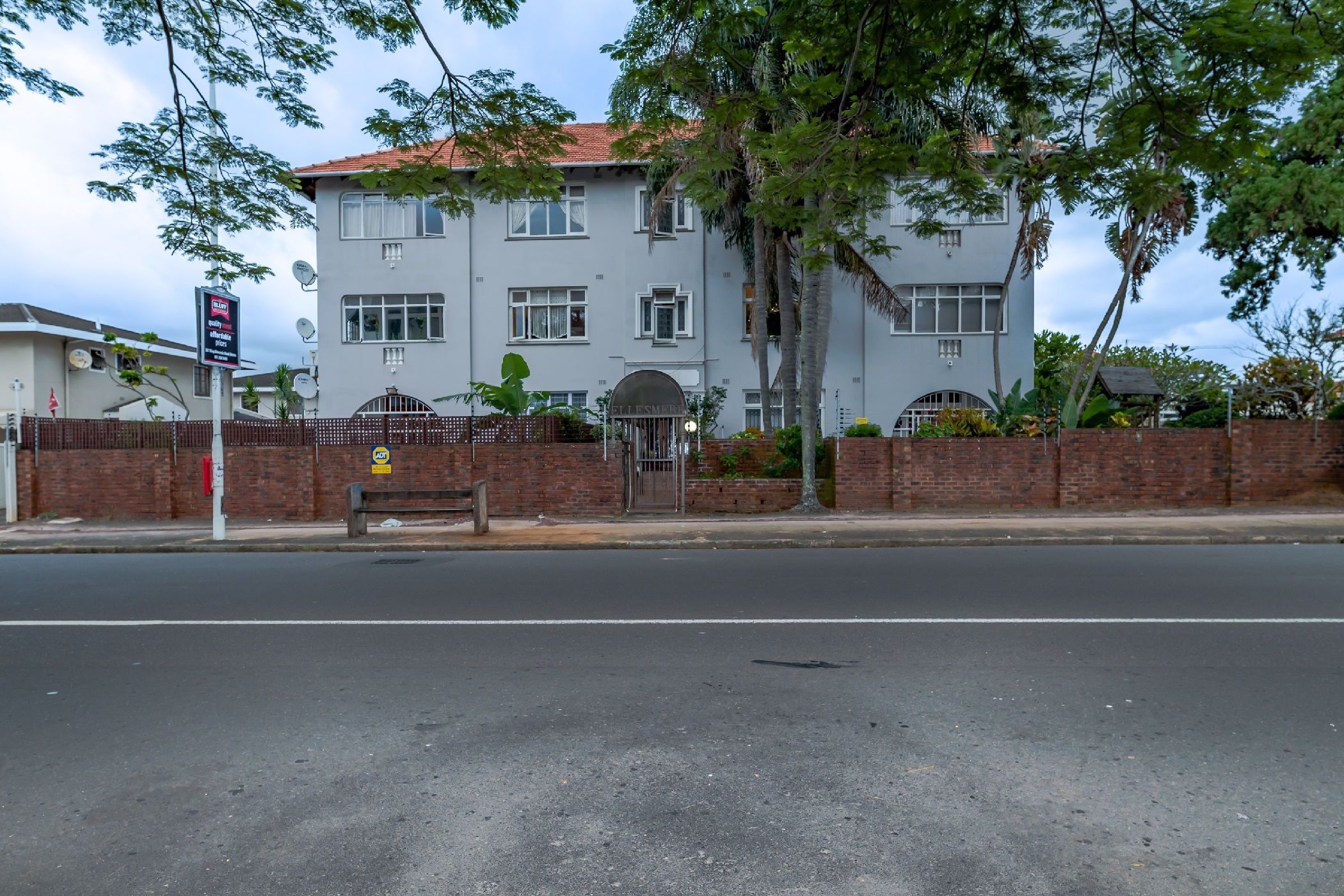 3 Bedroom Apartment For Sale Musgrave 1DA1568591 Pam Golding