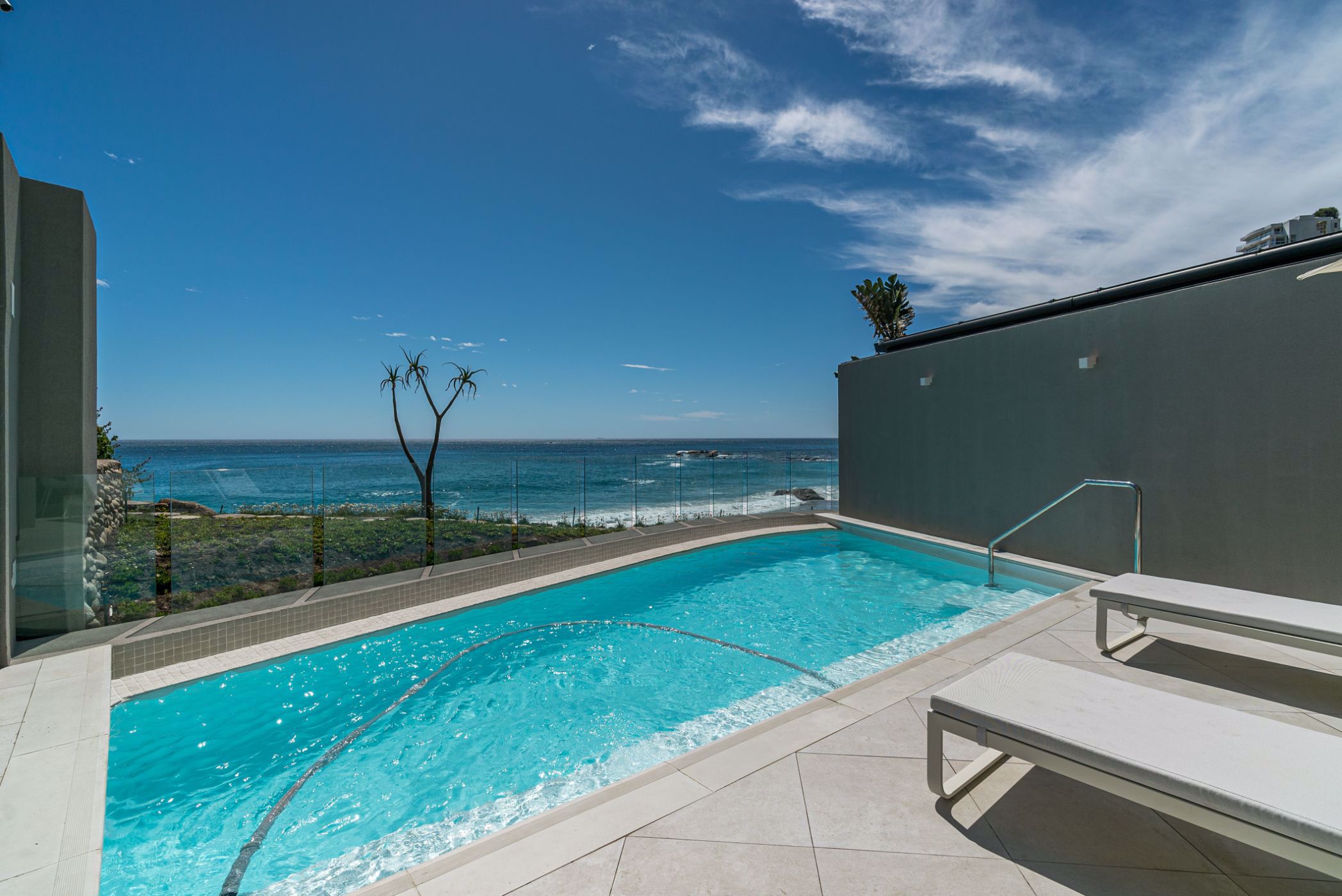 4 Bedroom Apartment For Sale Clifton AS1565873 Pam Golding Properties