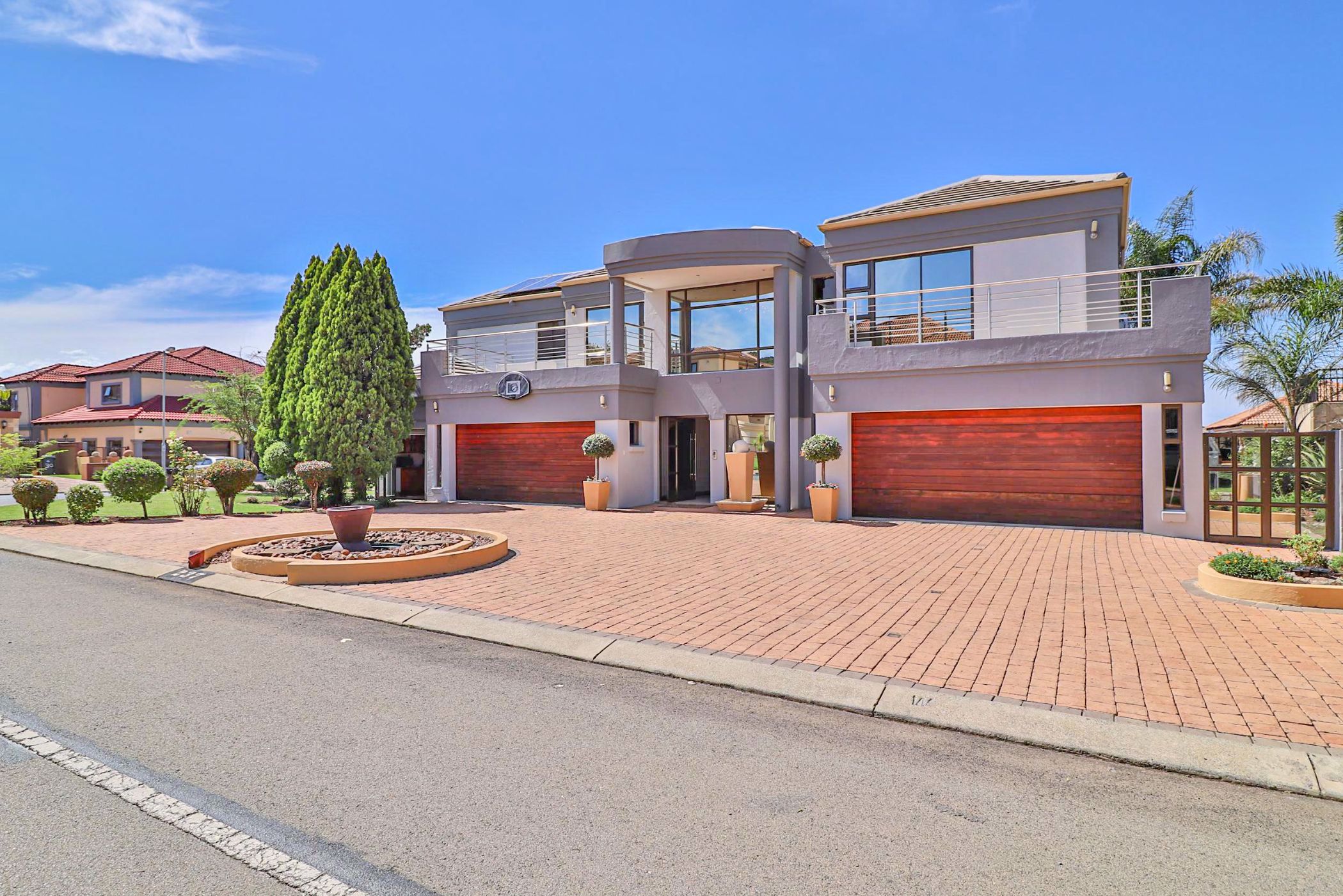 5 Bedroom House For Sale Aspen Hills 1GV1566368 Pam Golding