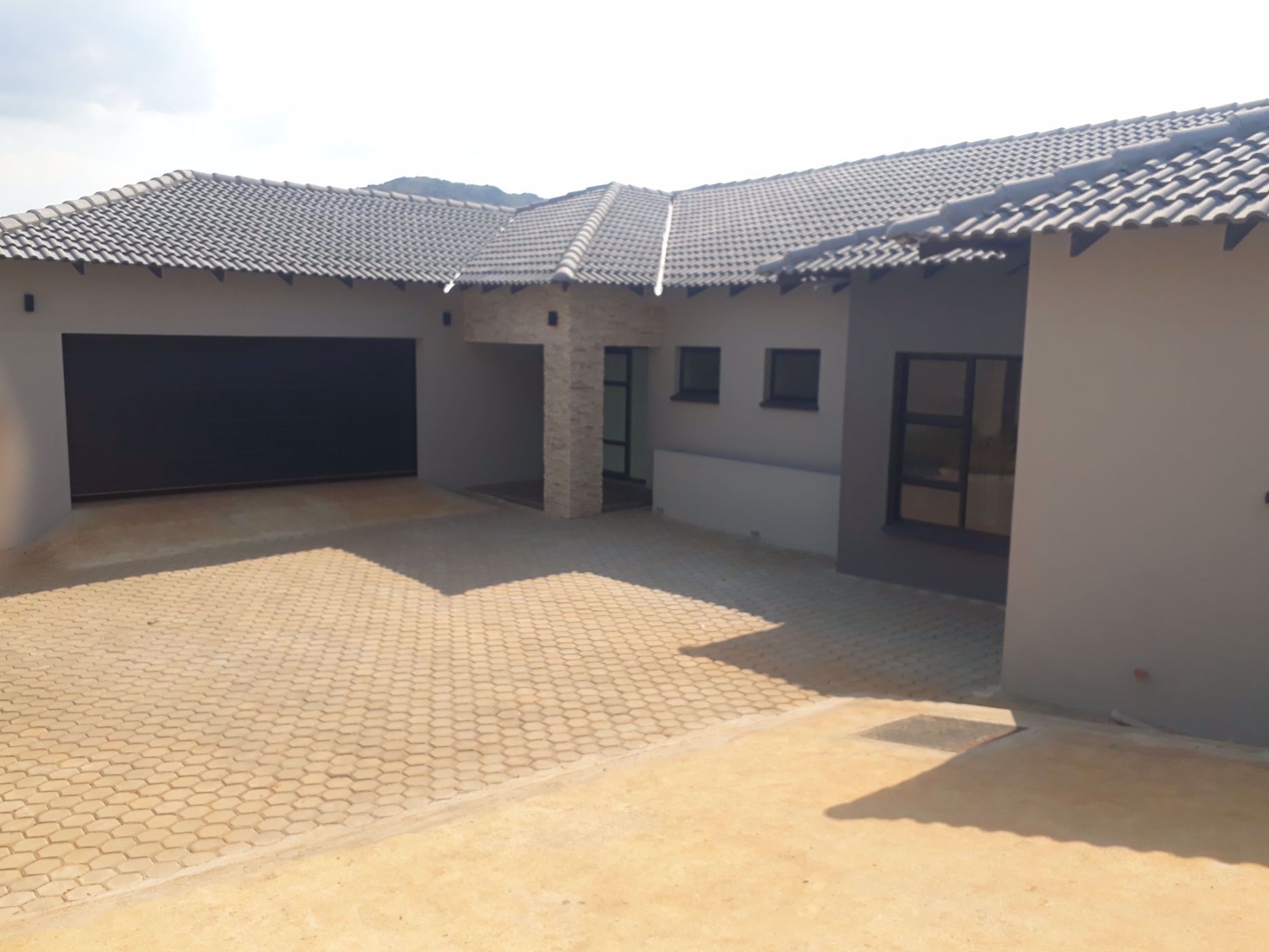 3 Bedroom House For Sale Mbabane (Swaziland) 3SZ1566483 Pam