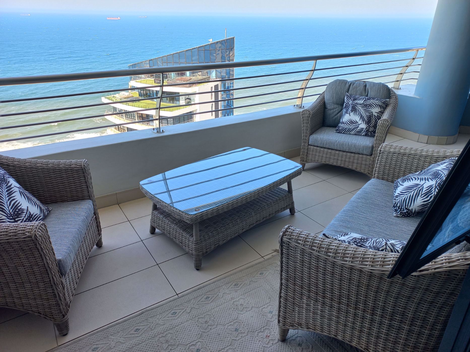 3 Bedroom Apartment For Sale uMhlanga Rocks 1ND1567072 Pam