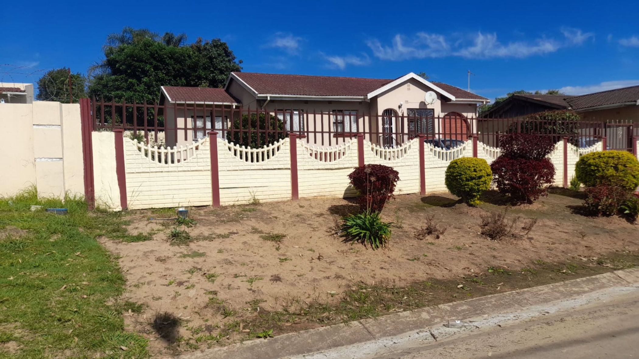3 Bedroom House For Sale Mthatha Central 1MH1592044 Pam Golding Properties