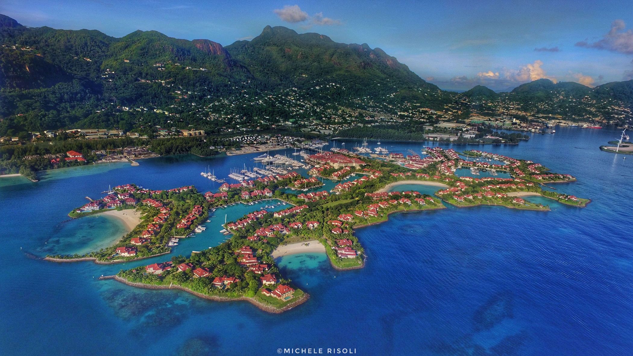 3 Bedroom Beachfront Villa For Sale Eden Island (Seychelles