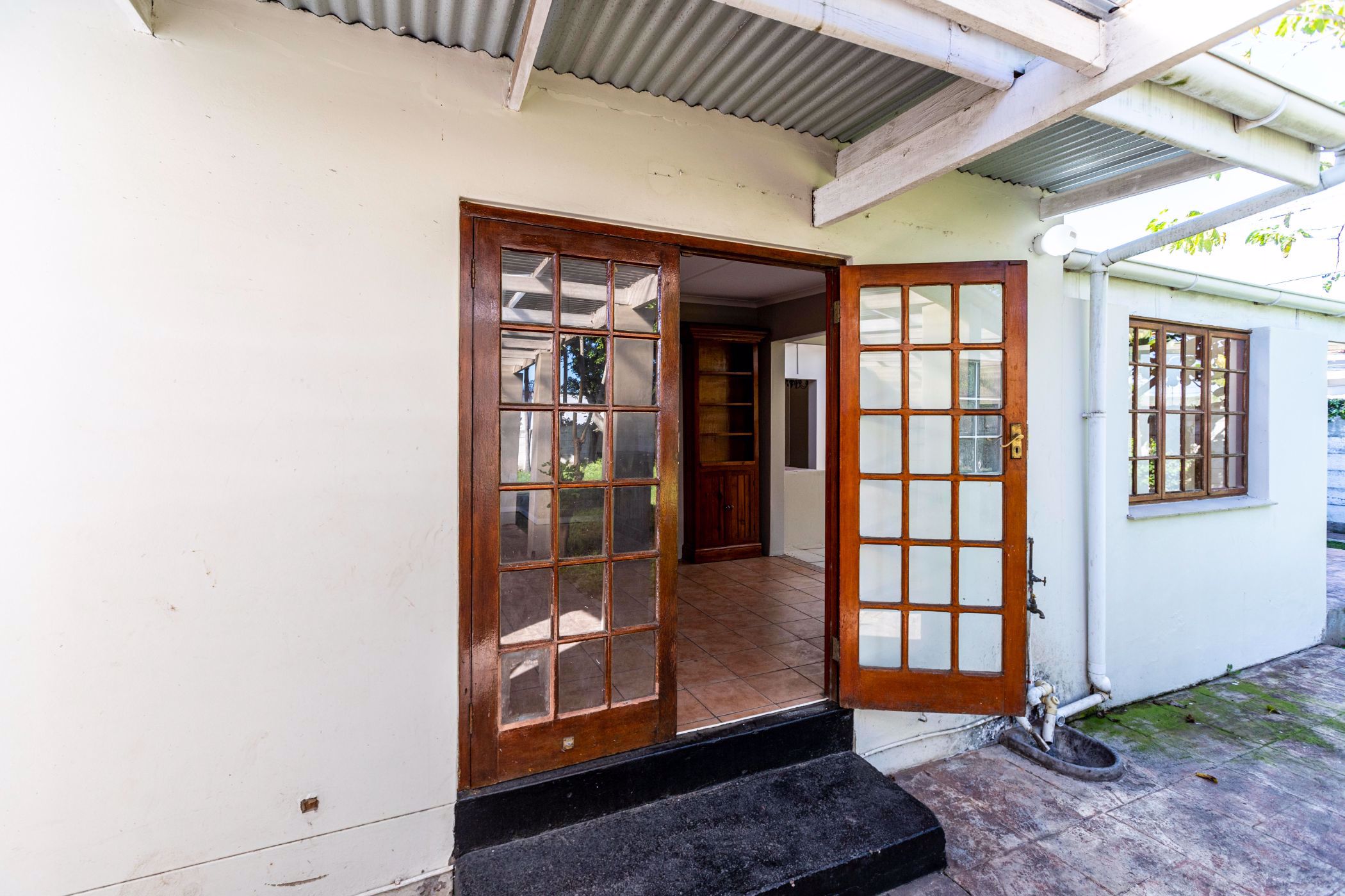 4 Bedroom House For Sale Berea (East London) 1ET1569233 Pam