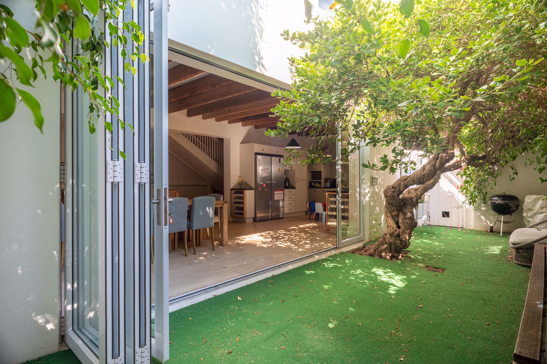 4 Bedroom House For Sale Green Point (Cape Town) AS1568472 Pam Golding Properties