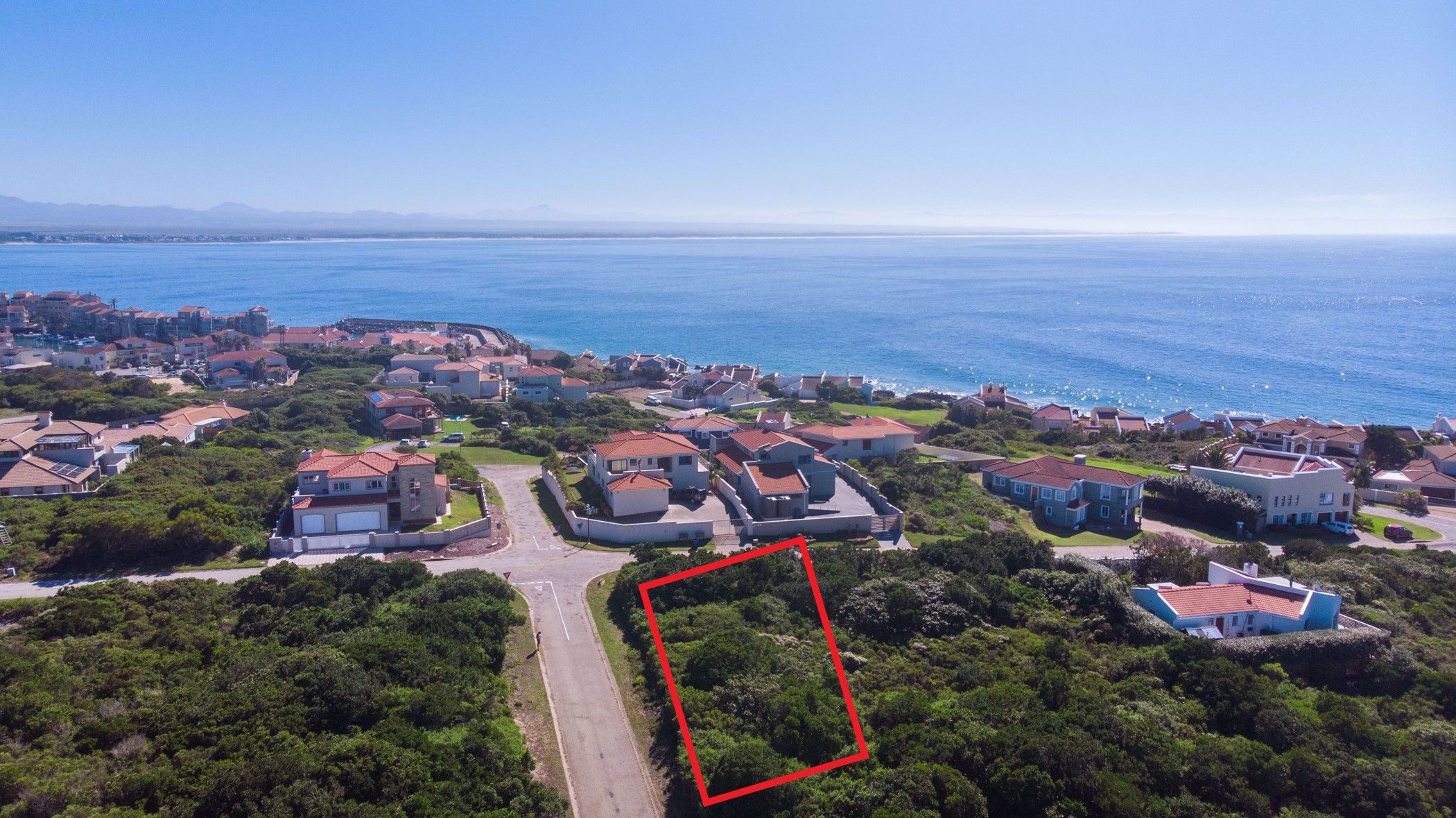 747 m&sup2; vacant land for sale in Santareme