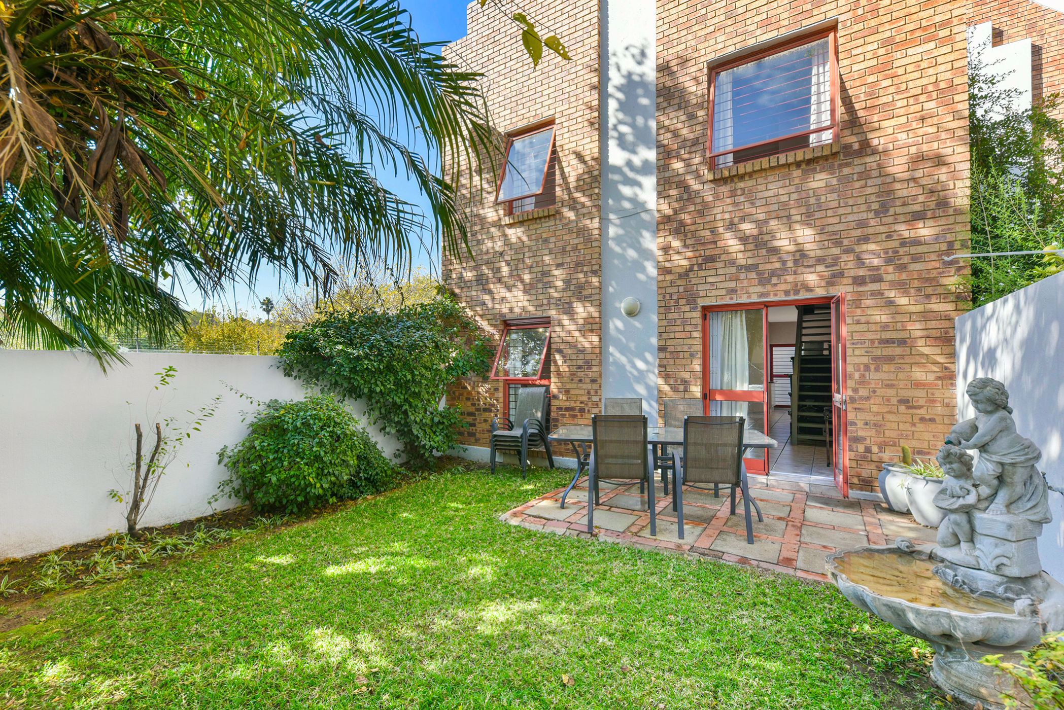 2 Bedroom Cluster House For Sale Fourways Area FW1572165 Pam