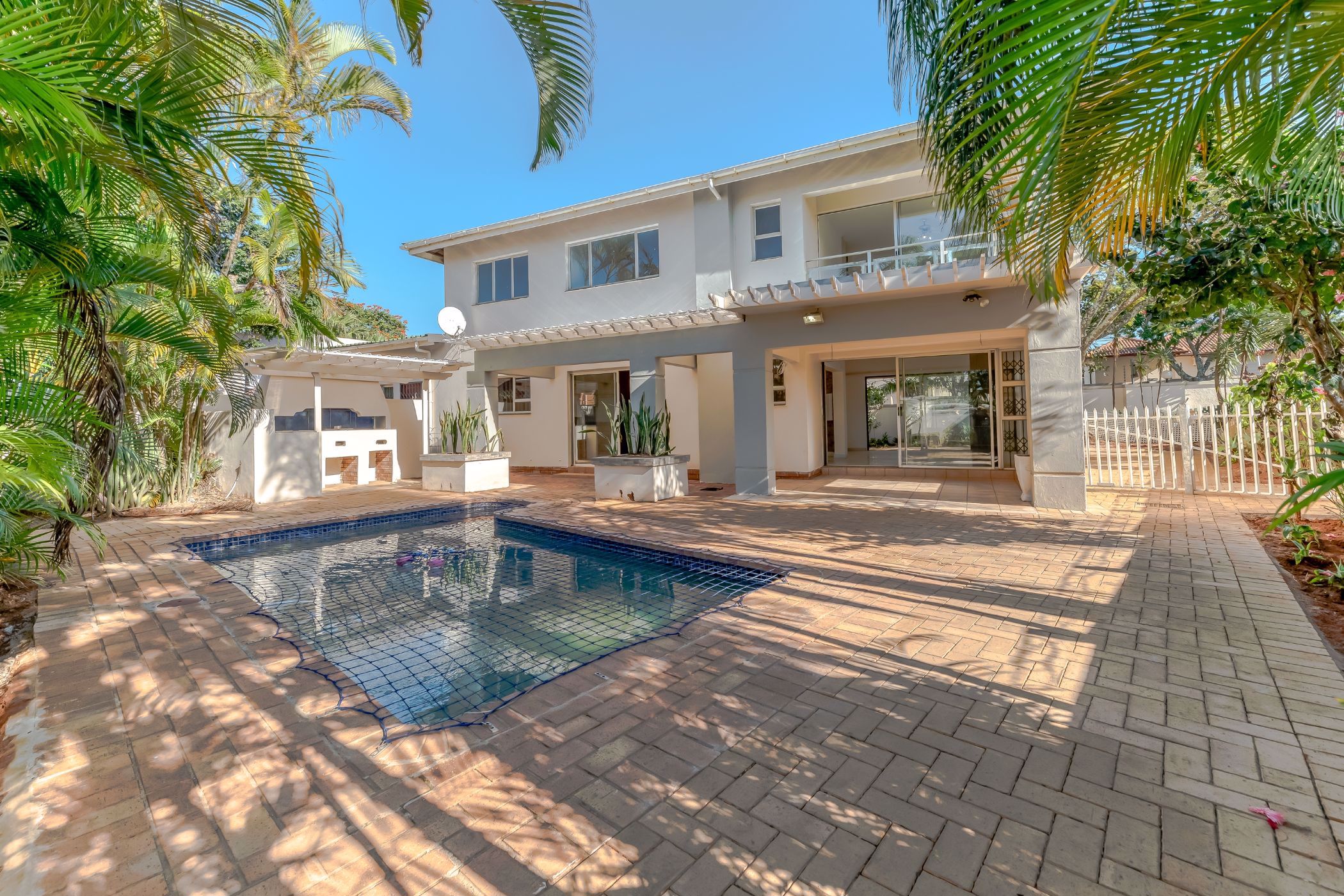 4 bedroom house for sale in Sunningdale (uMhlanga)