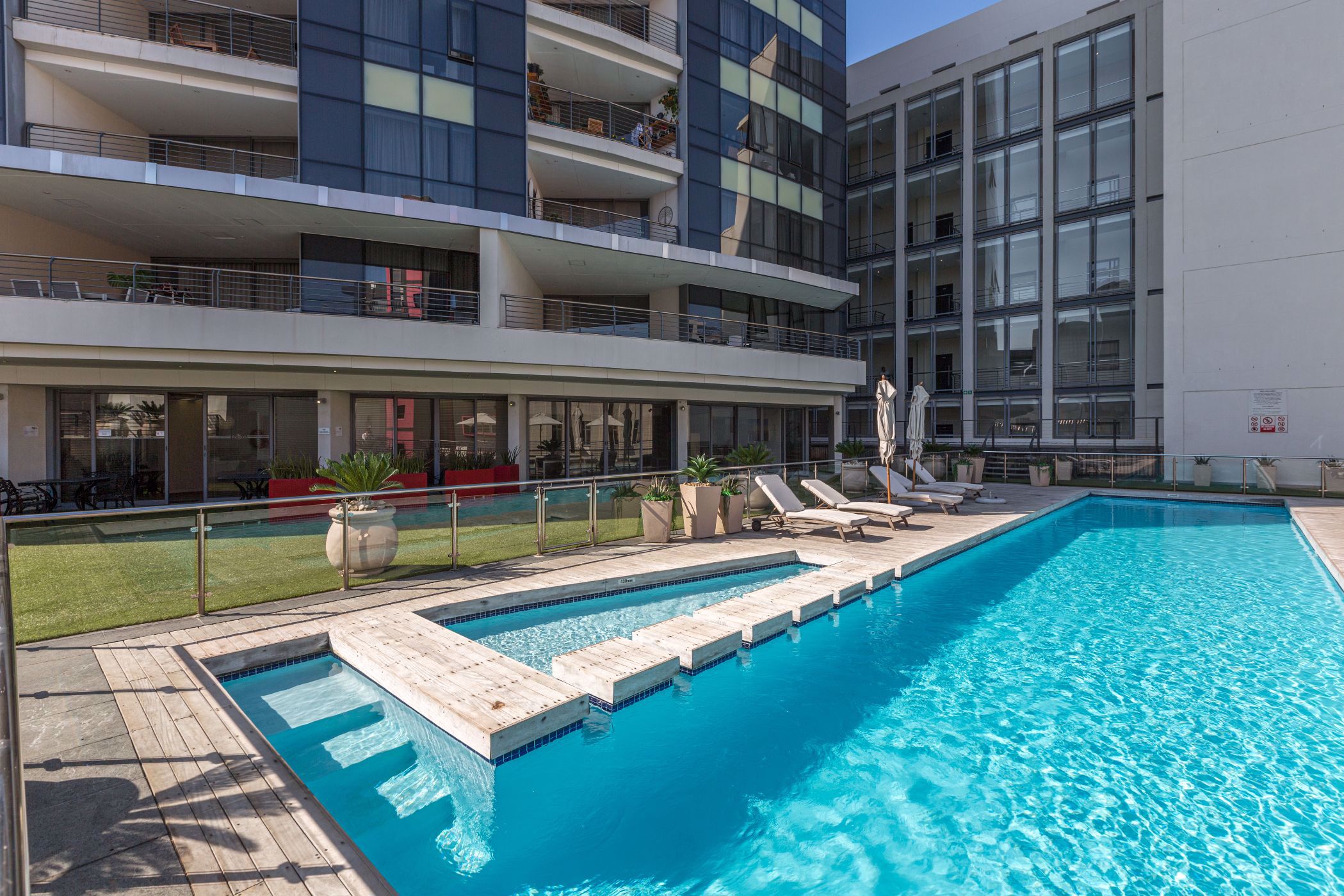 2-bedroom-apartment-for-sale-cape-town-central-as1576325-pam