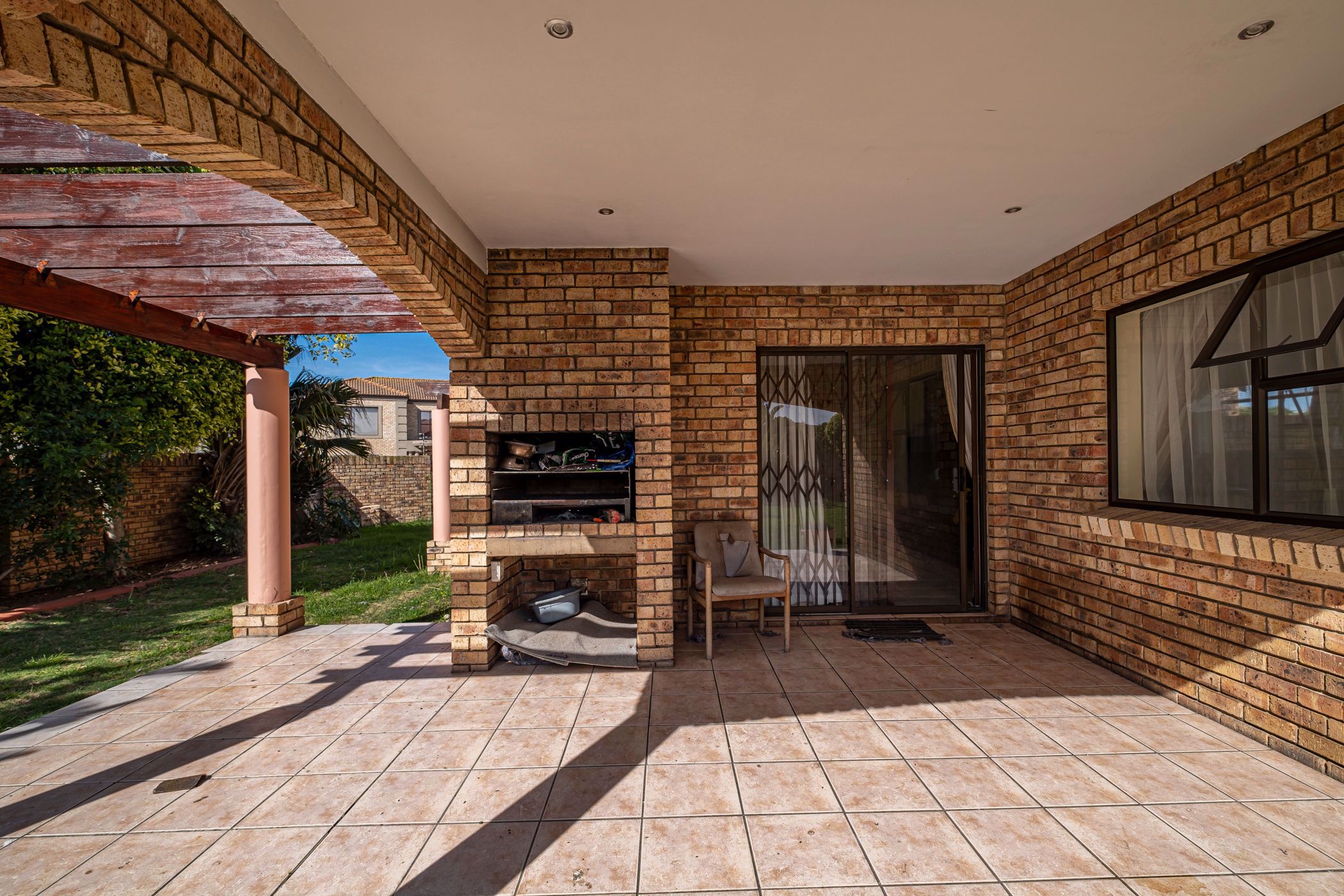 3 Bedroom House For Sale Bluewater Bay (Port Elizabeth (Gqeberha