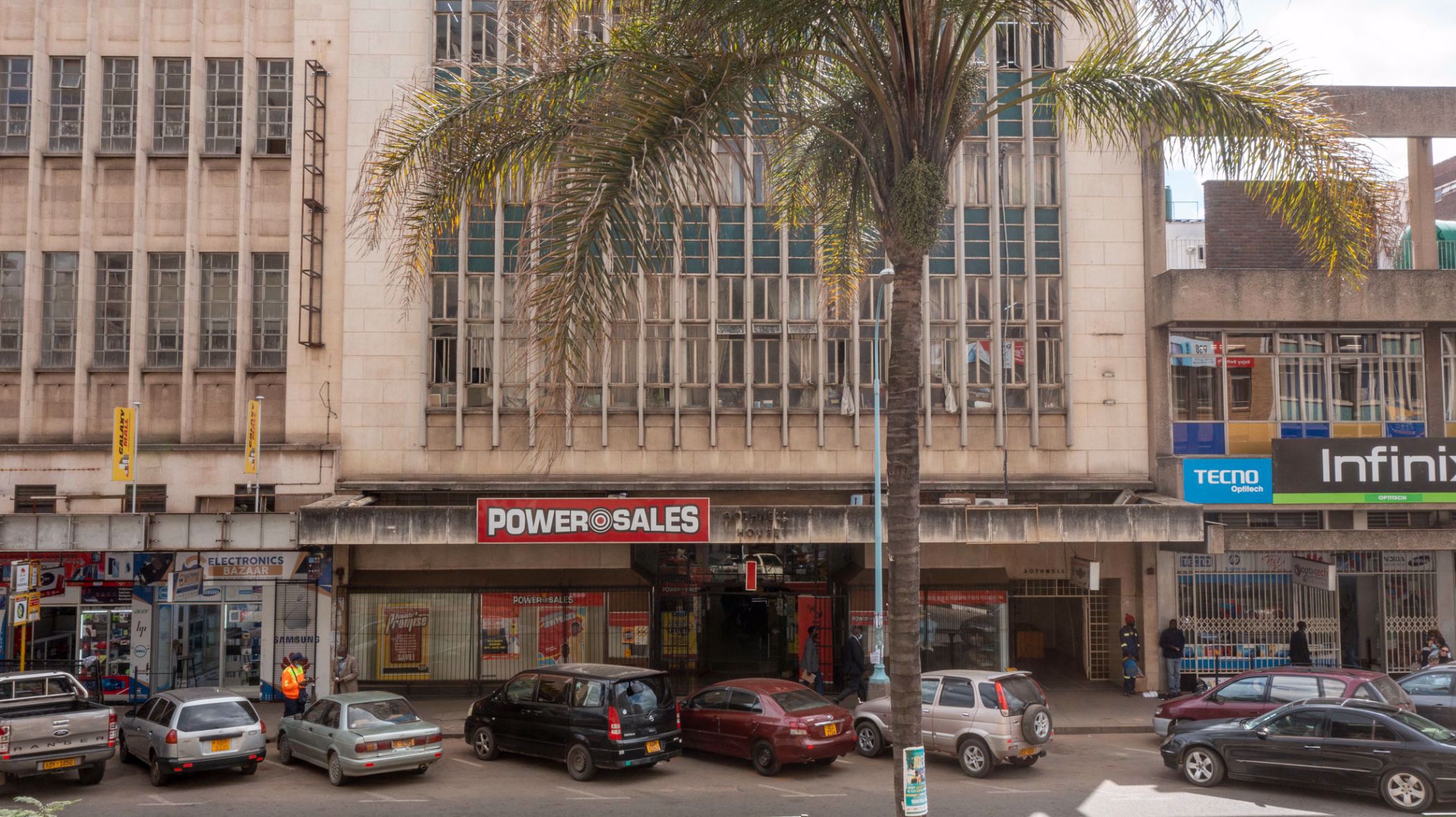 2121 m&sup2; commercial office for sale in Harare CBD (Zimbabwe)