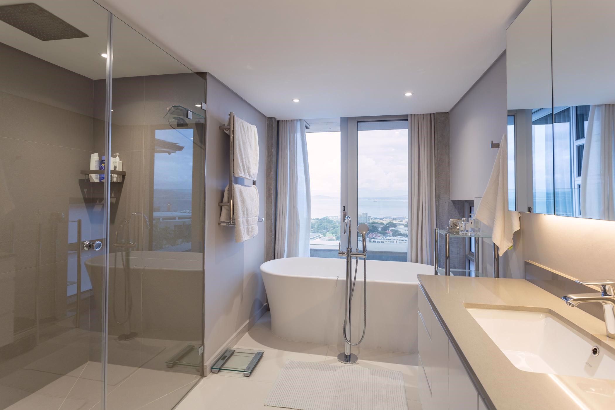 4 Bedroom House To Rent Green Point (Cape Town) ASL1571962 Pam