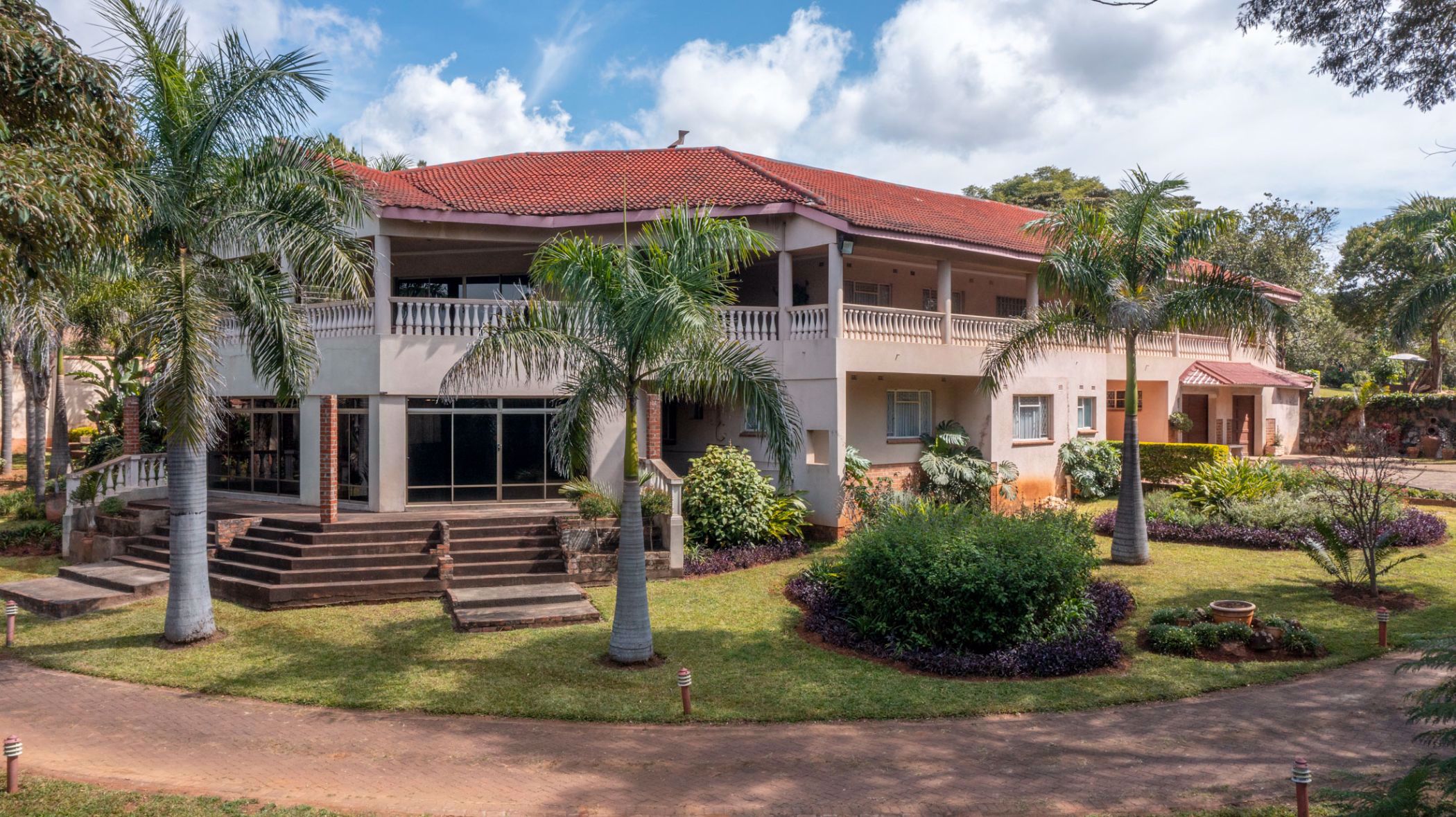 5 Bedroom House For Sale Rolf Valley (Zimbabwe) 3ZB1572351 Pam