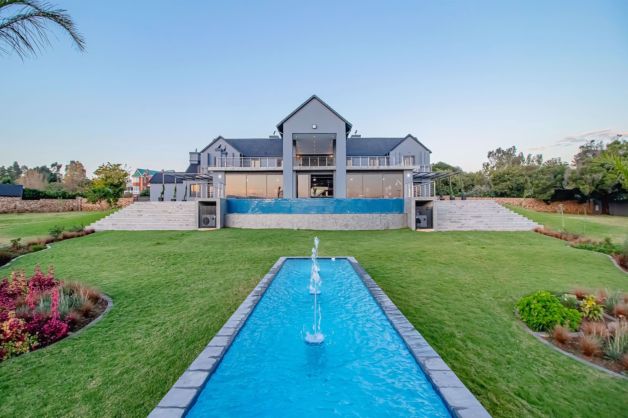 6 Bedroom House For Sale Cornwall Hill CN1571033 Pam Golding