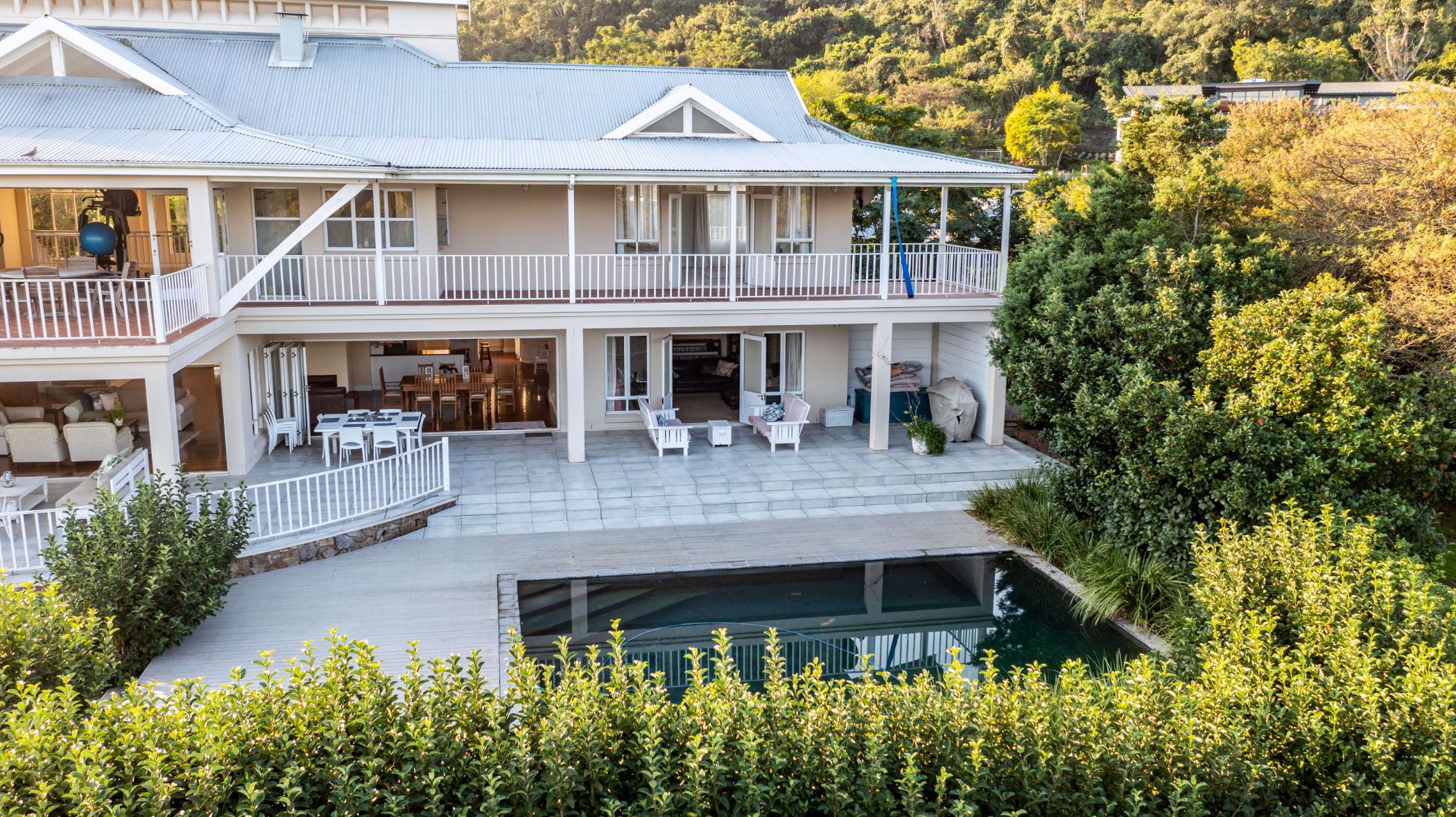 5 Bedroom House For Sale Abbotsford (East London) 1ET1571329 Pam