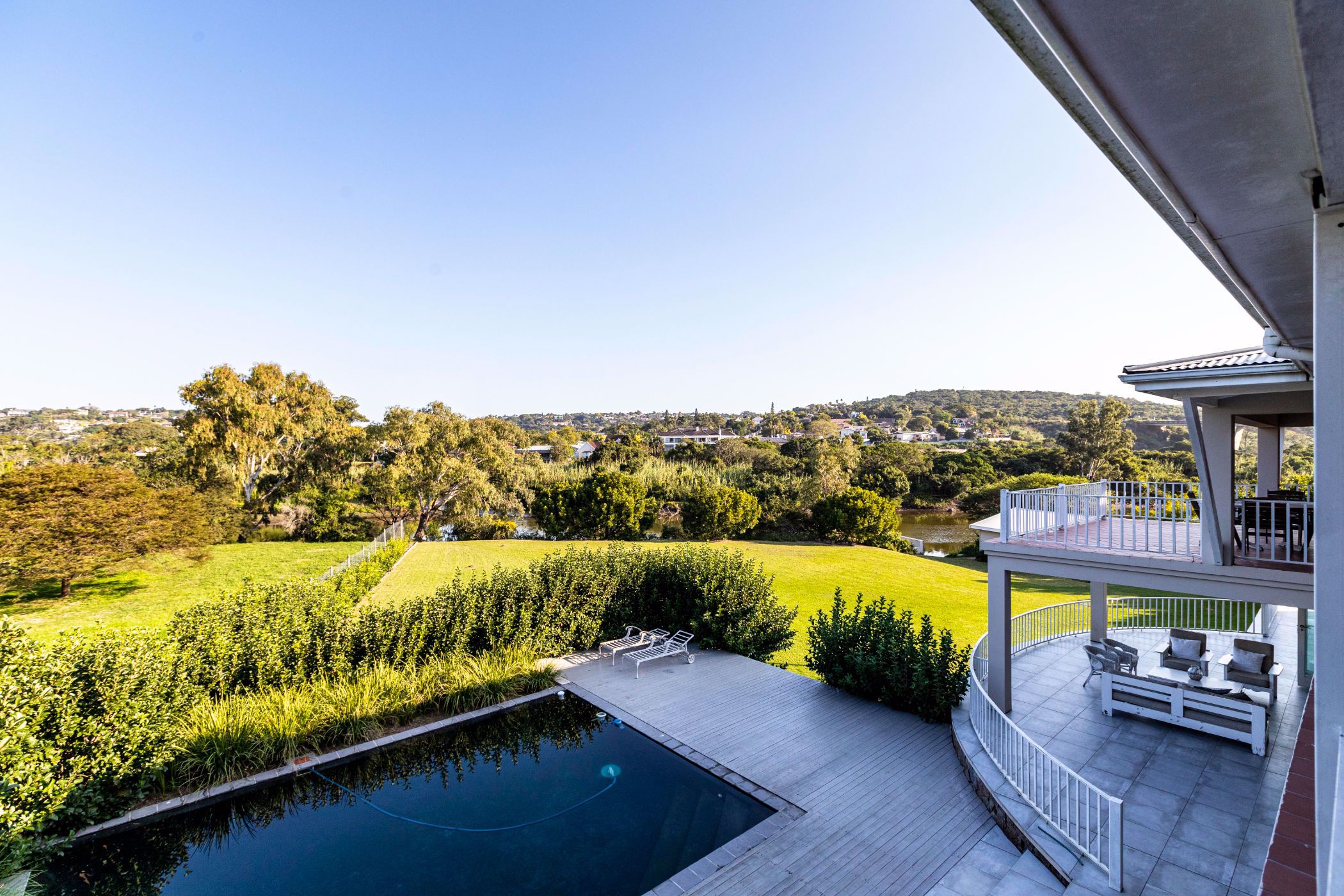 5 Bedroom House For Sale Abbotsford (East London) 1ET1571329 Pam