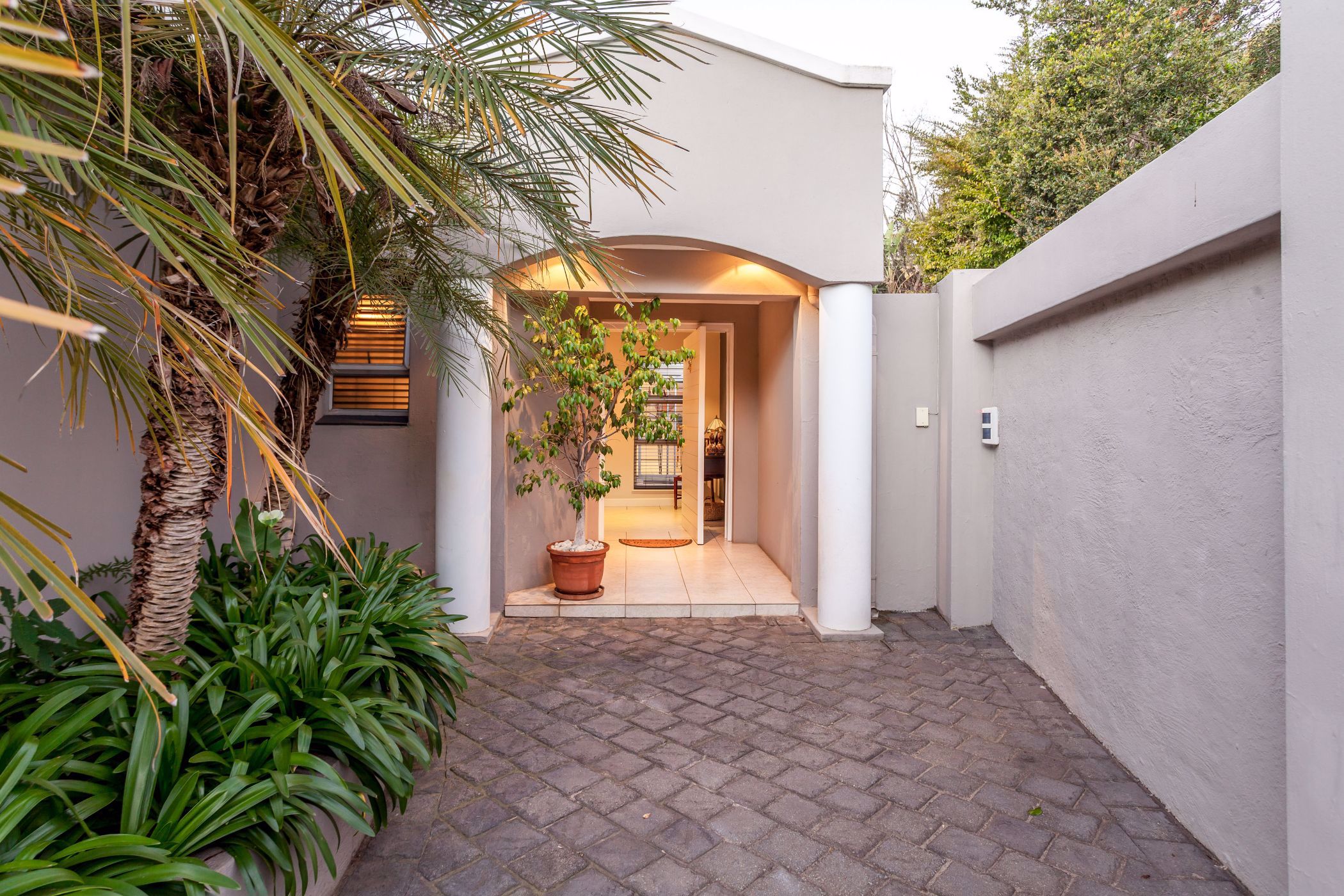 4 Bedroom House For Sale Hurlingham HP1618115 Pam Golding Properties