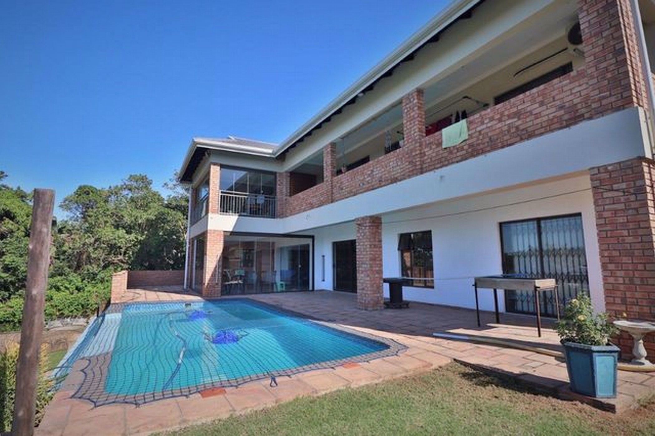 4 bedroom house for sale in Athlone Park