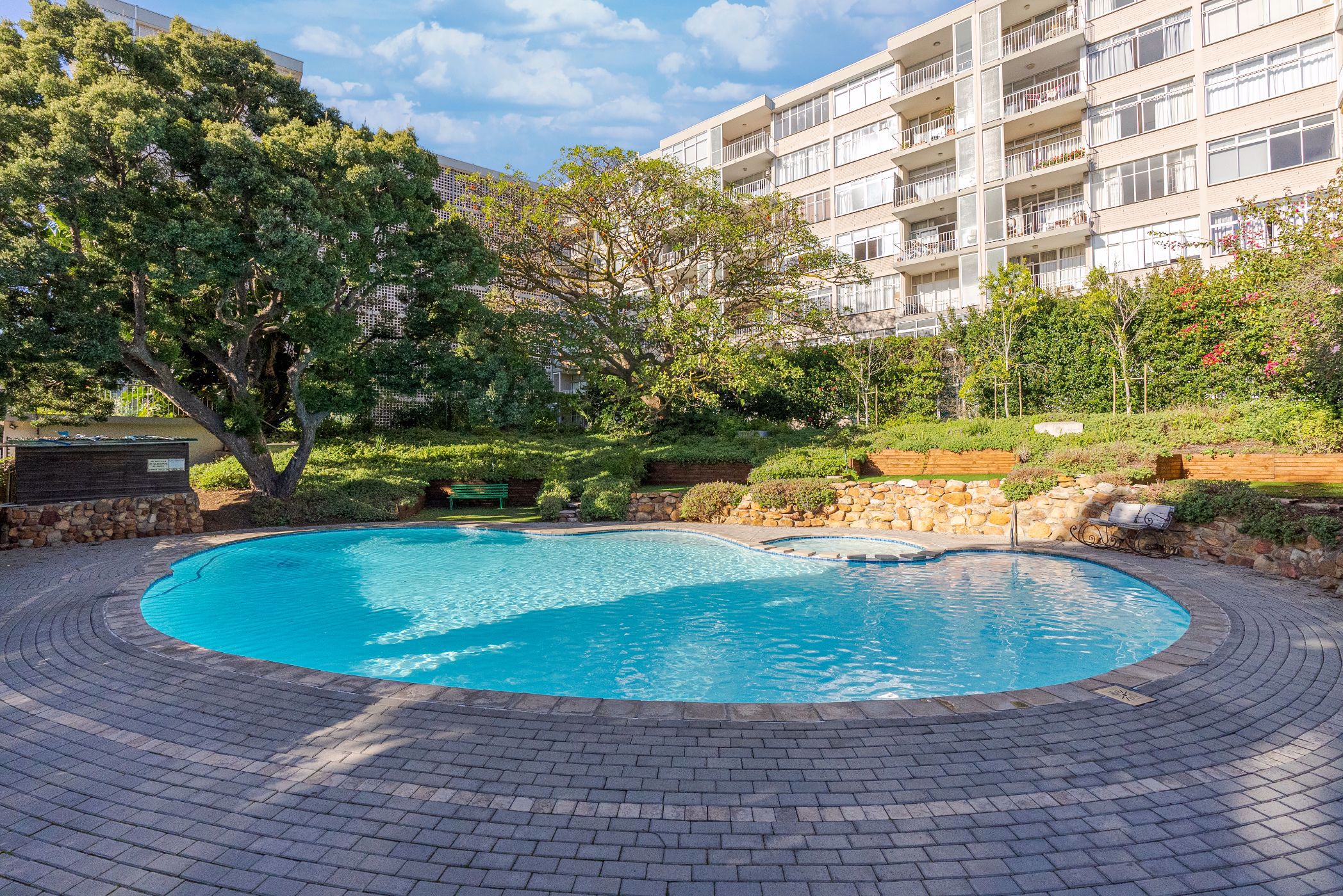 Studio Apartment For Sale Green Point (Cape Town) AS1575264 Pam