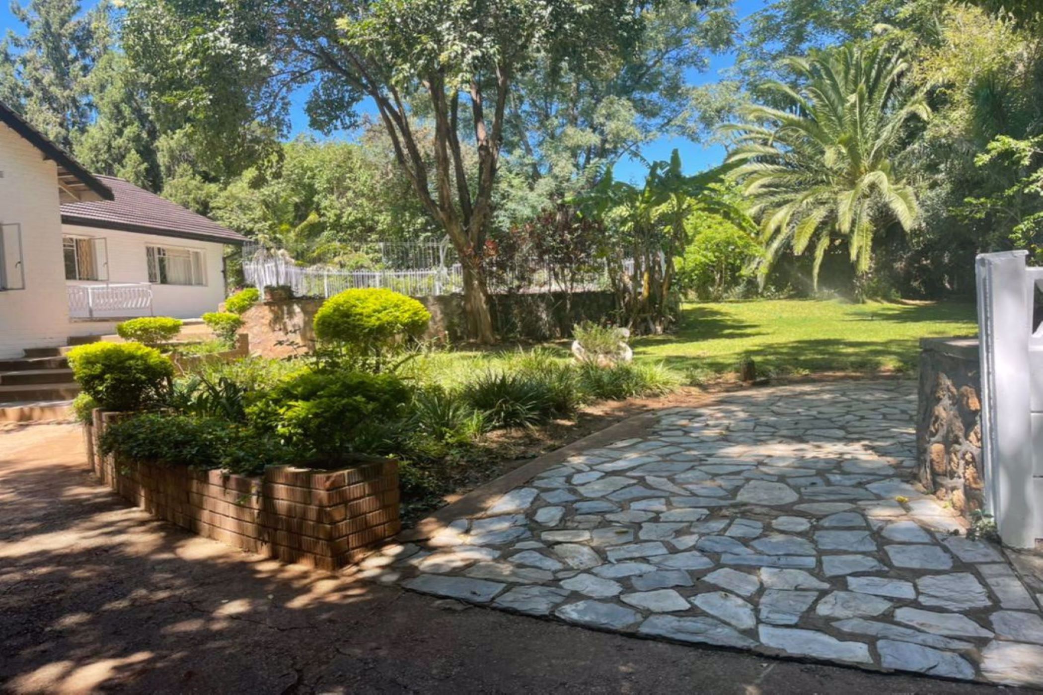 3 Bedroom House For Sale Bulawayo (Zimbabwe) 3ZB1509321 Pam