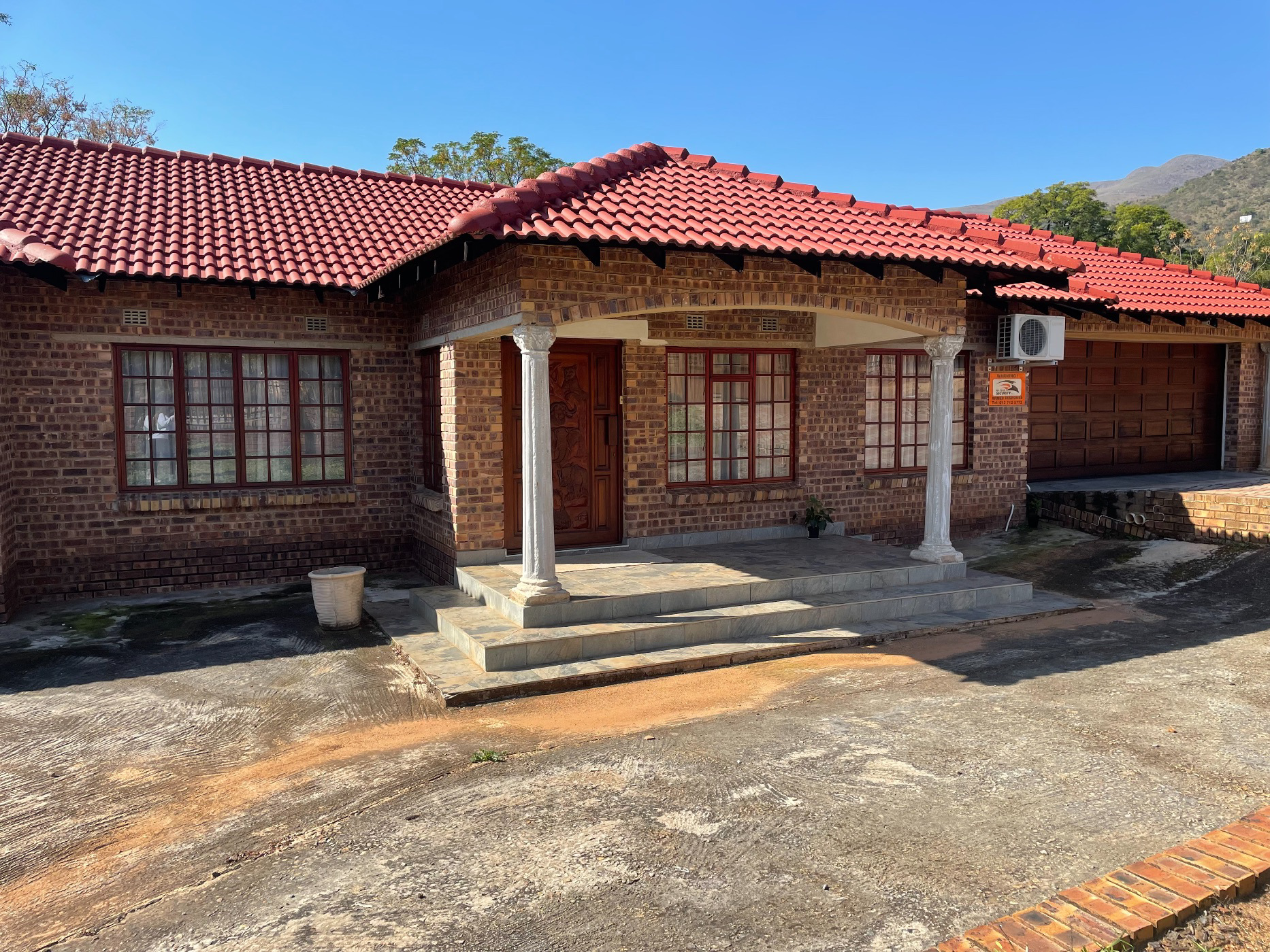 3 Bedroom House For Sale Barberton 1NK1573123 Pam Golding Properties