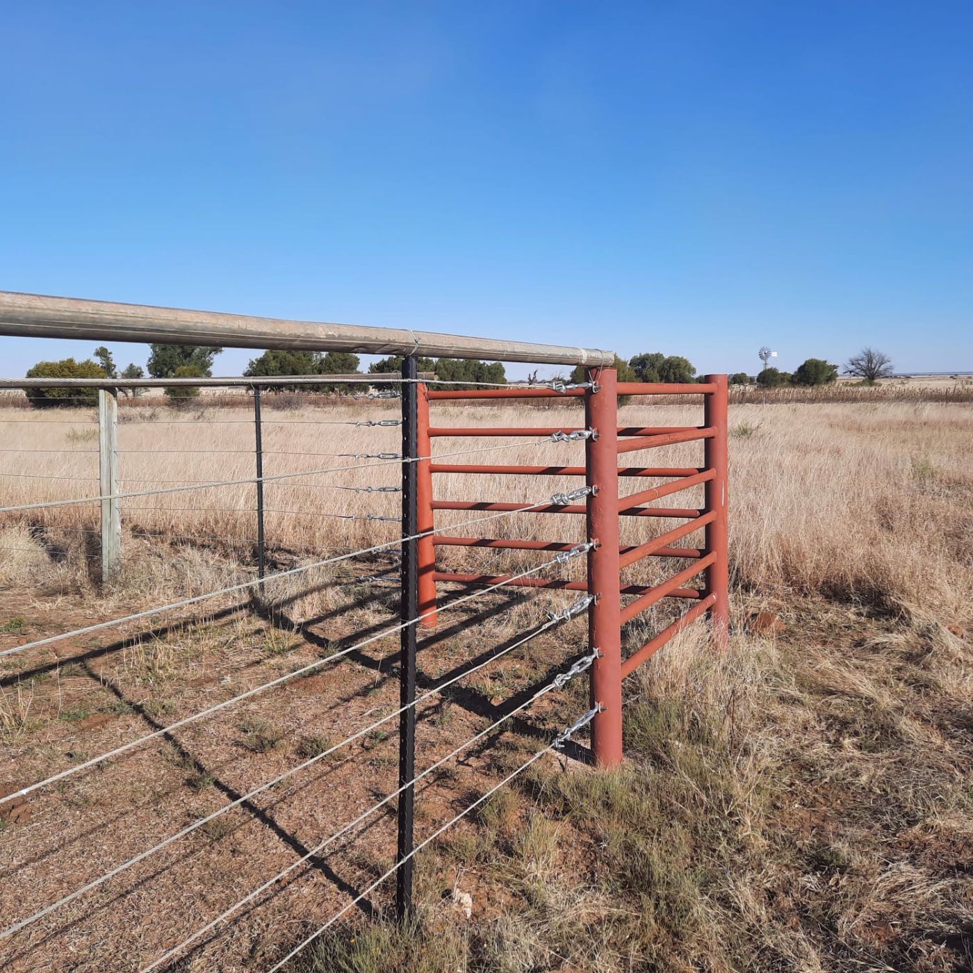 2258.61 hectare Livestock Farm For Sale Bloemhof (North West Province