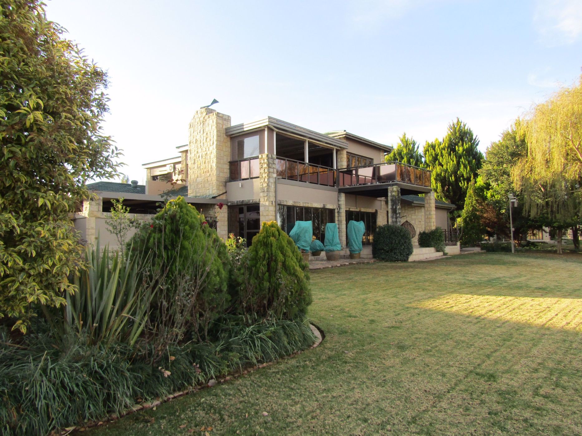 4 bedroom golf estate house for sale in Magersfontein