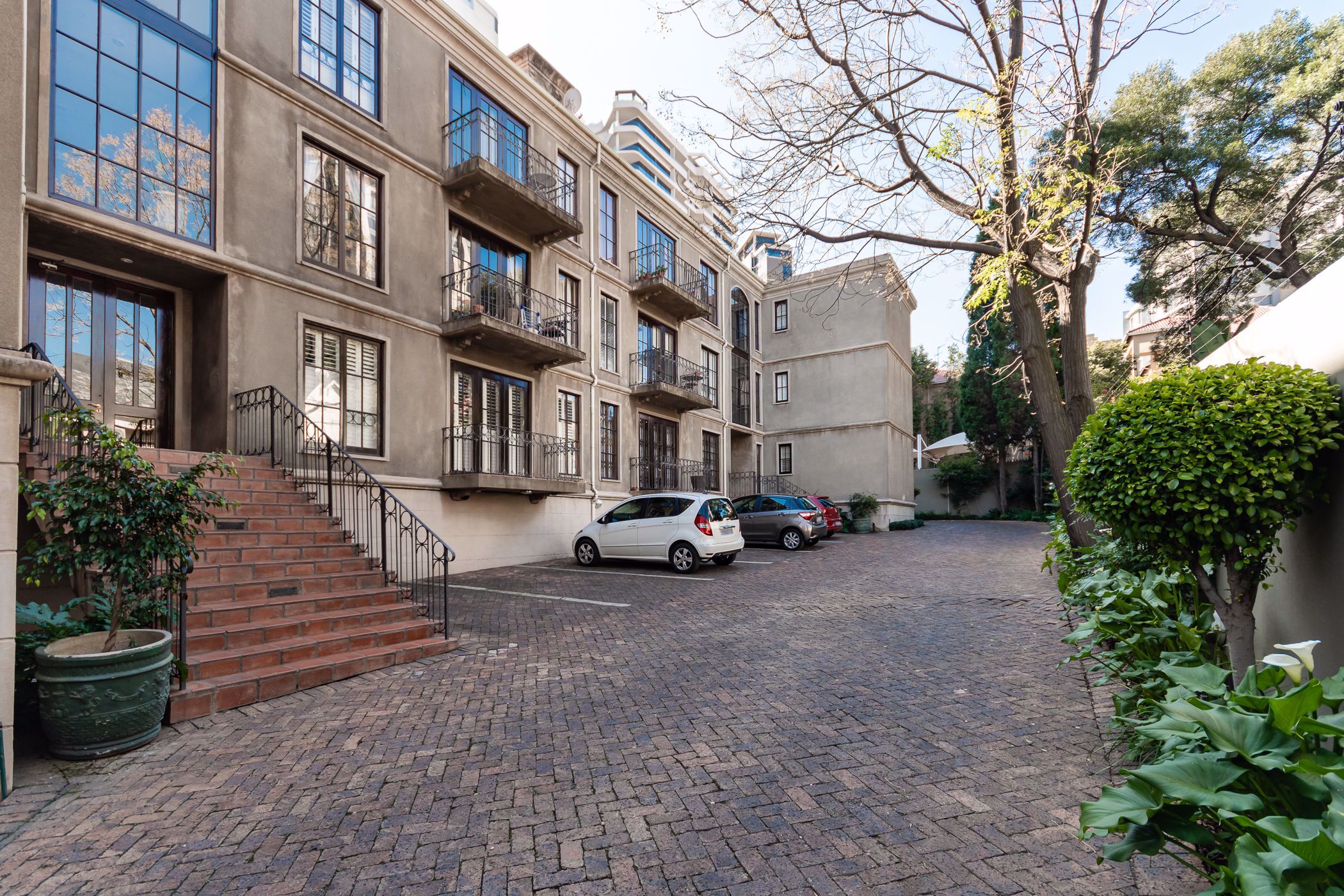 2 Bedroom Apartment For Sale Morningside (Sandton) HP1627738 Pam