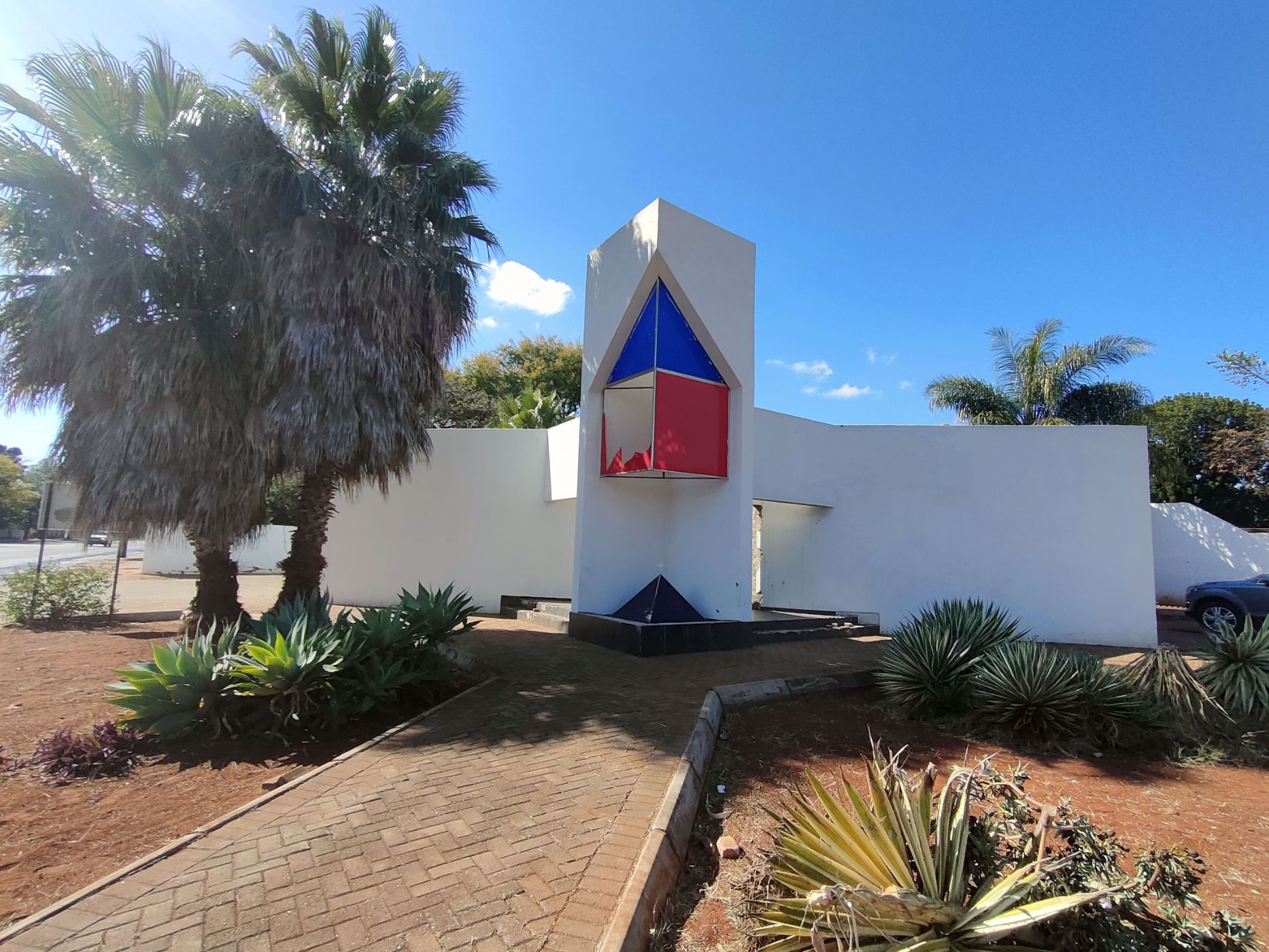 1488 m&sup2; commercial office for sale in Mokopane