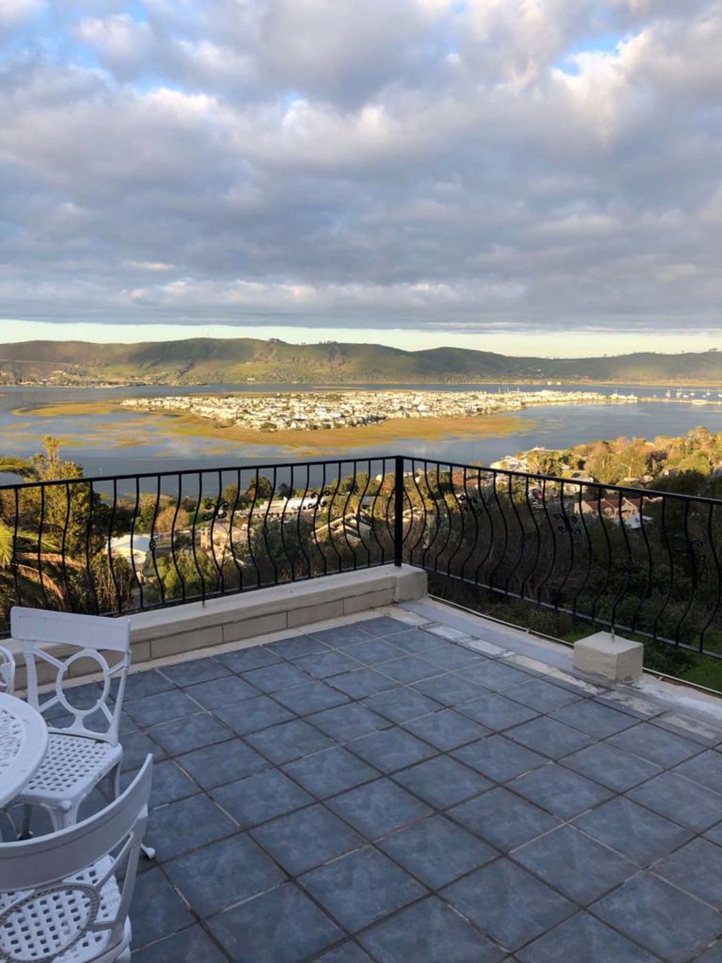 5 Bedroom House For Sale Upper Old Place 1KG1573705 Pam Golding Properties