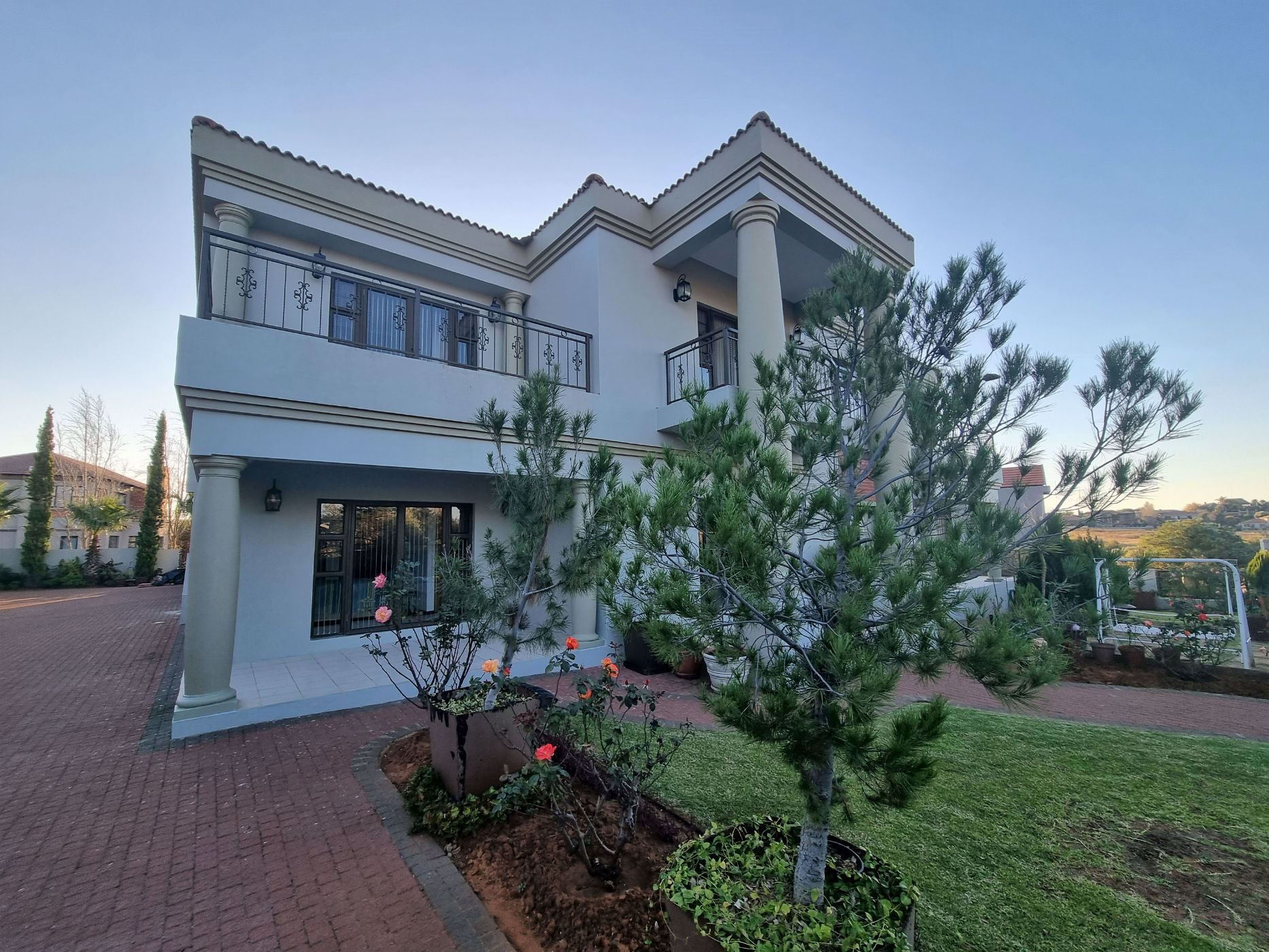 5 bedroom double-storey house for sale in Woodland Hills