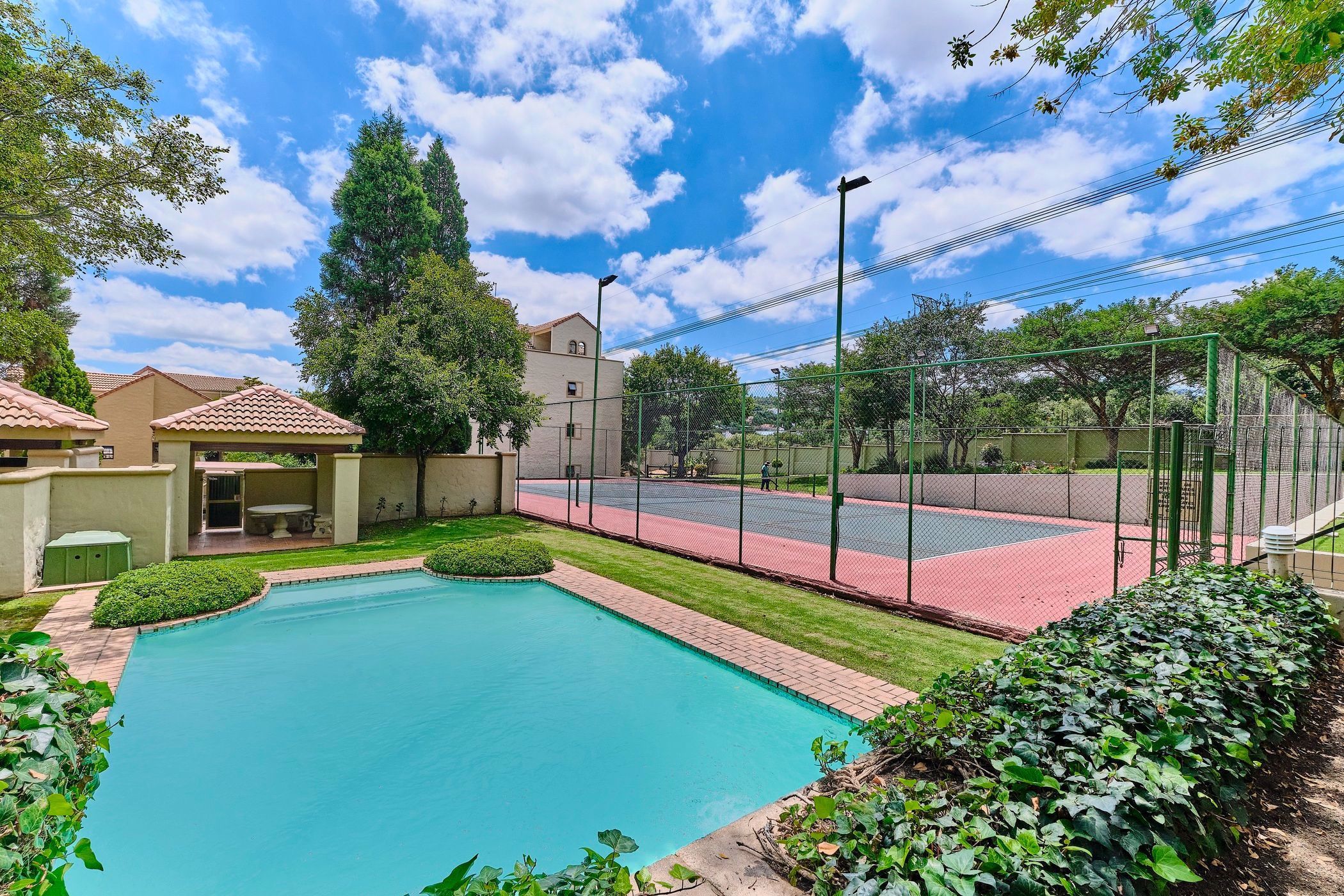 2 Bedroom Garden Apartment For Sale River Club (Sandton) HP1576706 Pam Golding Properties