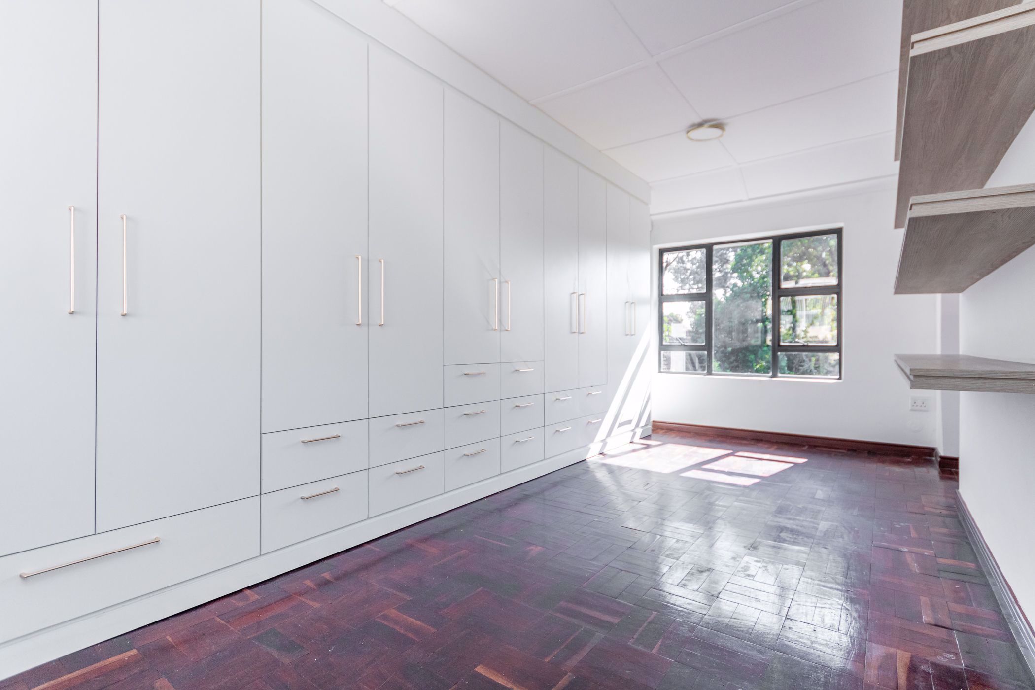 4 Bedroom House For Sale Cheltondale BED1577641 Pam Golding