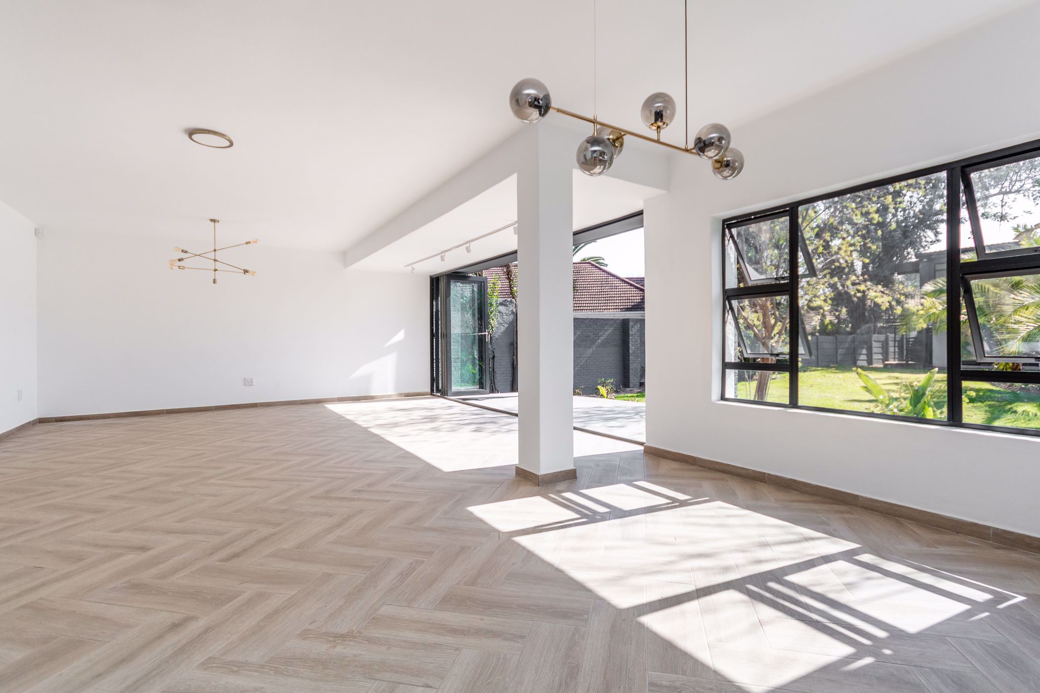 4 Bedroom House For Sale Cheltondale BED1577641 Pam Golding