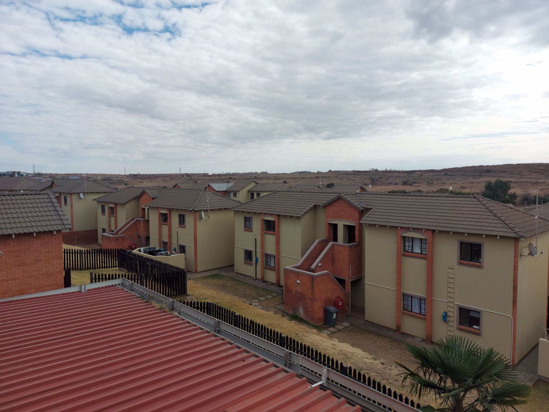 2 Bedroom Apartment For Sale Hillside (Bloemfontein) 1BX1577295