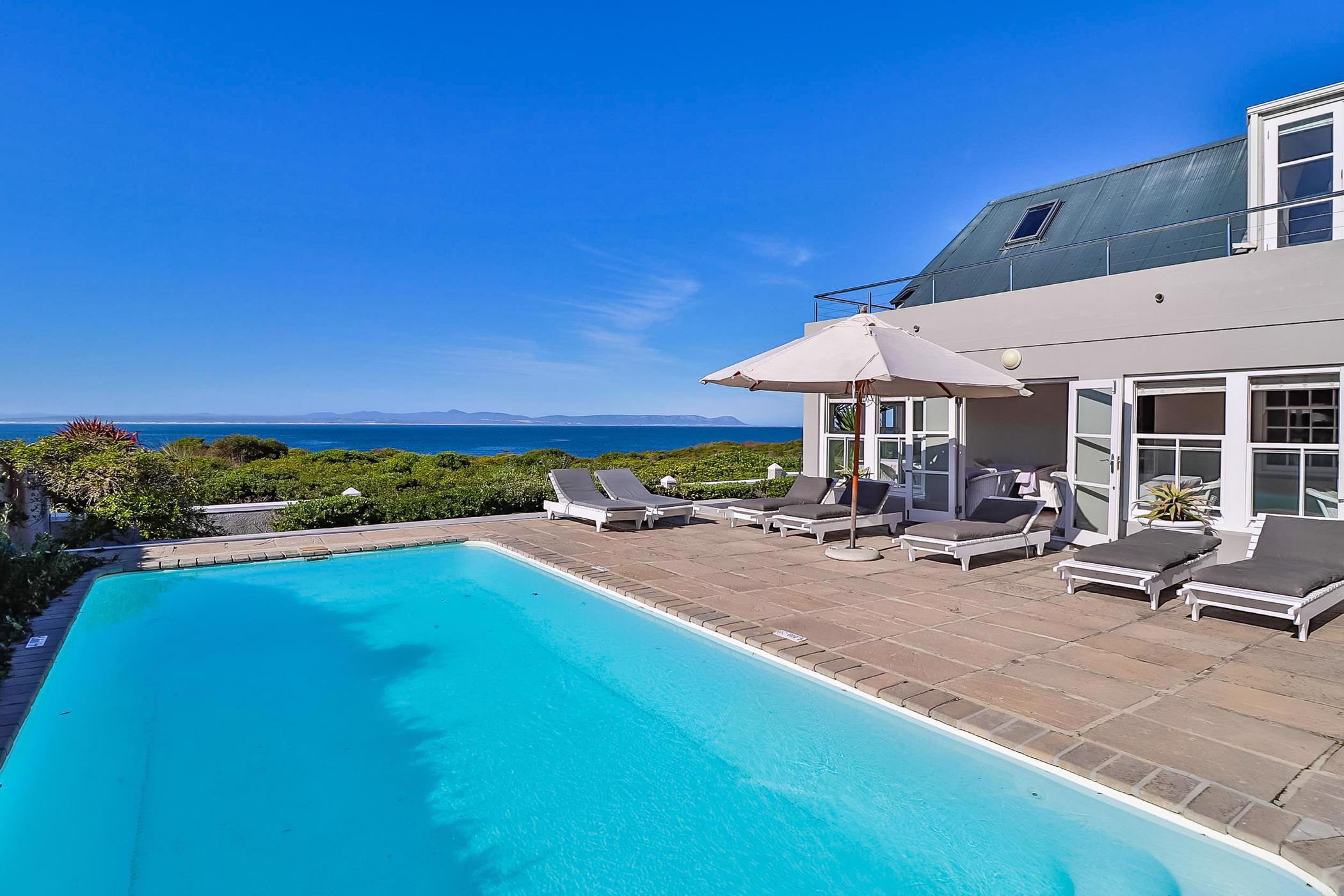 2 Bedroom Apartment To Rent Westcliff (Hermanus) ONL1574968 Pam