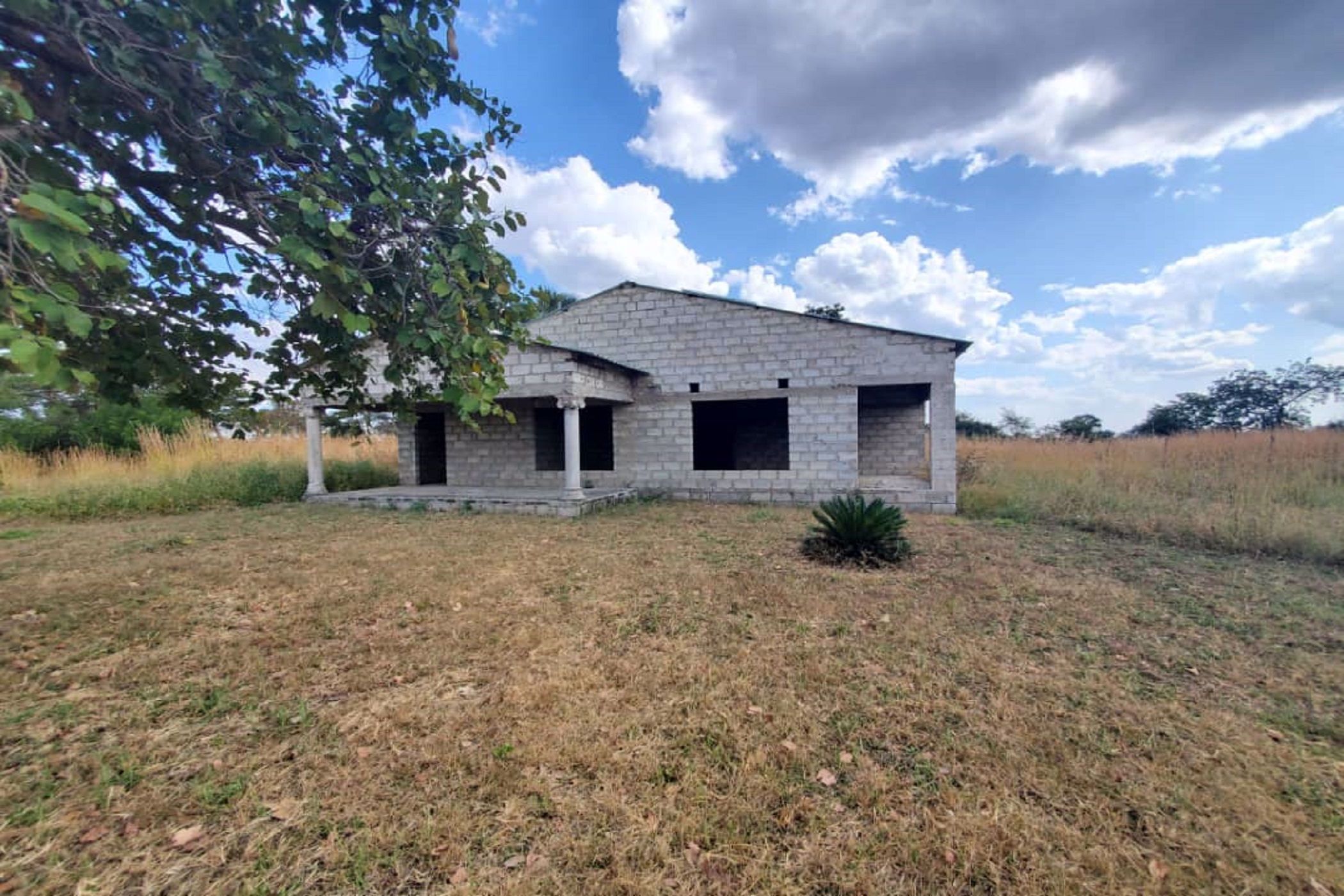 4 hectare Vacant Land For Sale Lusaka West (Zambia) 3ZA1575871 Pam Golding Properties