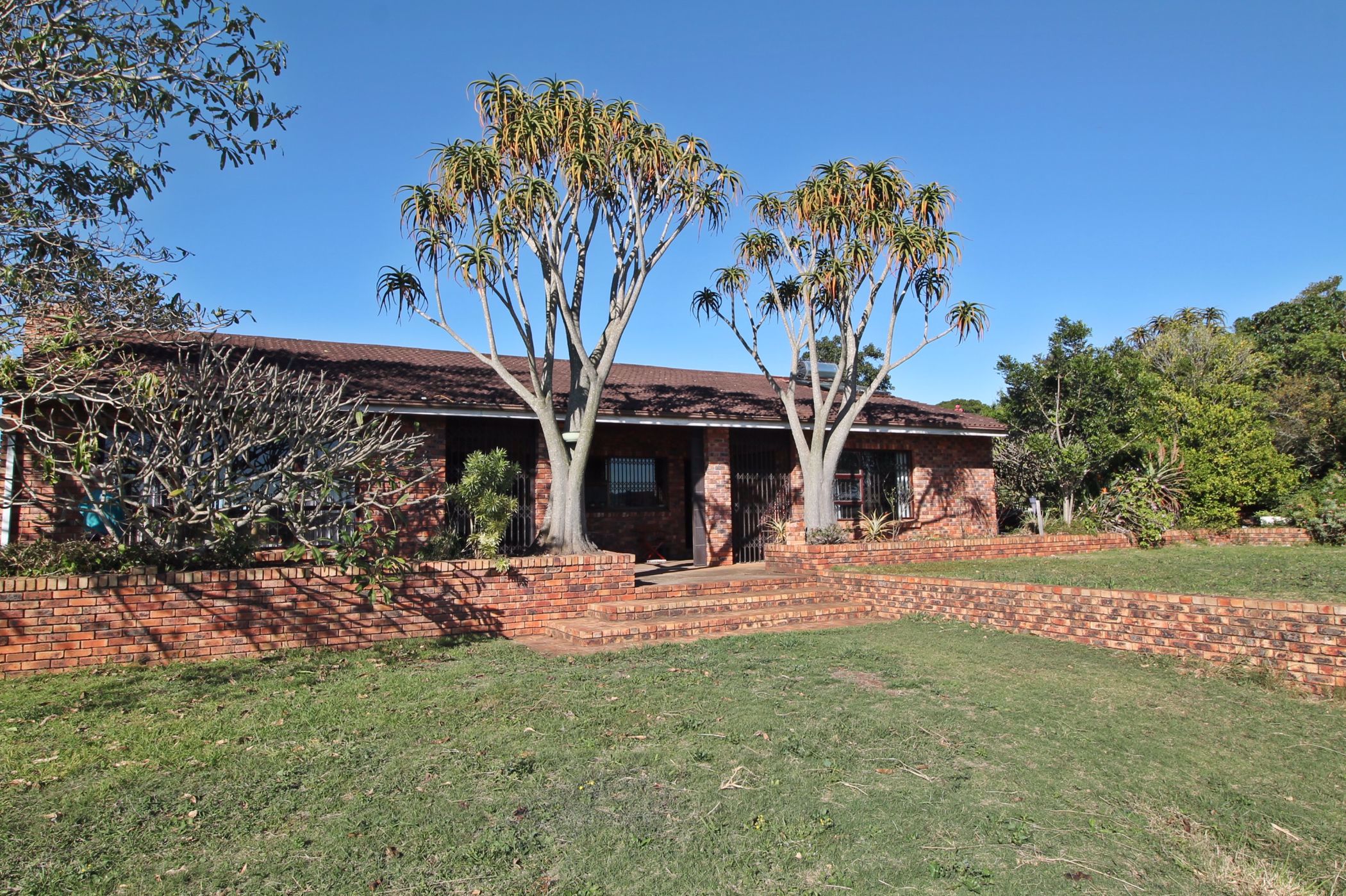293791 m&sup2; lifestyle property for sale in Bathurst
