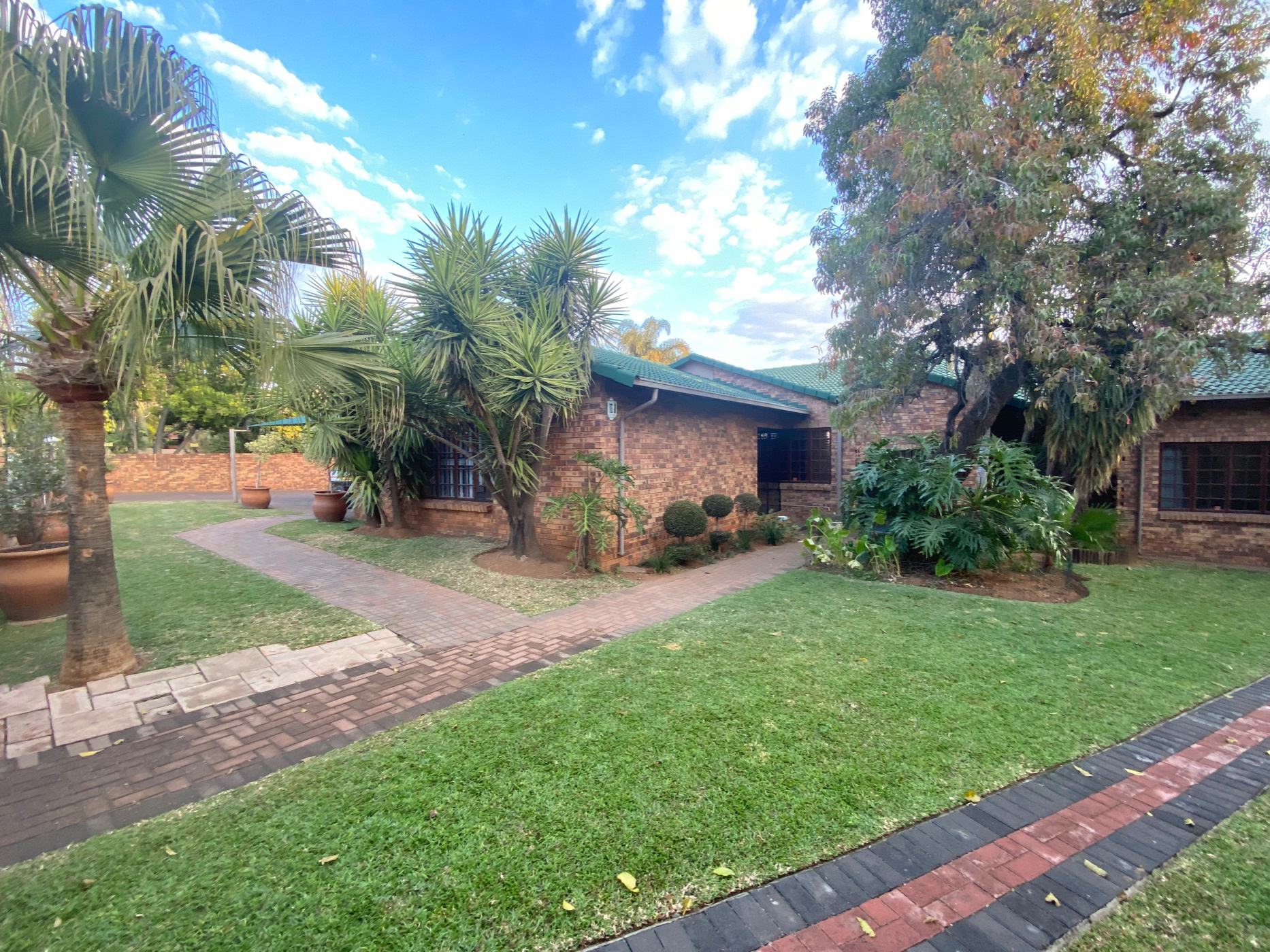 4 Bedroom House For Sale Rustenburg 1RU1577161 Pam Golding Properties