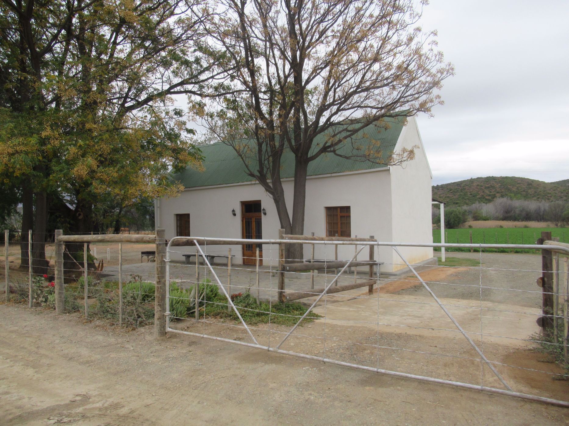 322 hectare Irrigation Farm For Sale De Rust 1OU1578785 Pam