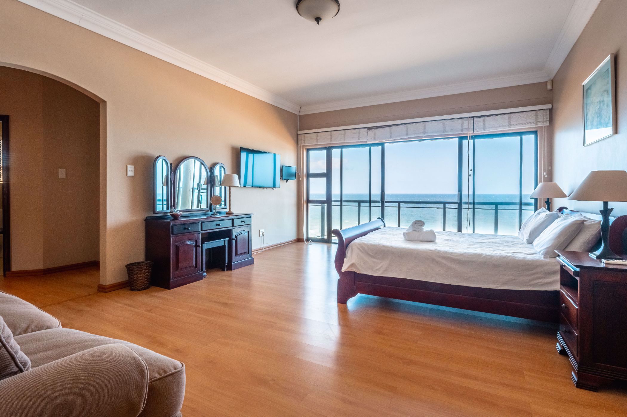 4 Bedroom House For Sale Sheffield Beach 1BD1577790 Pam Golding