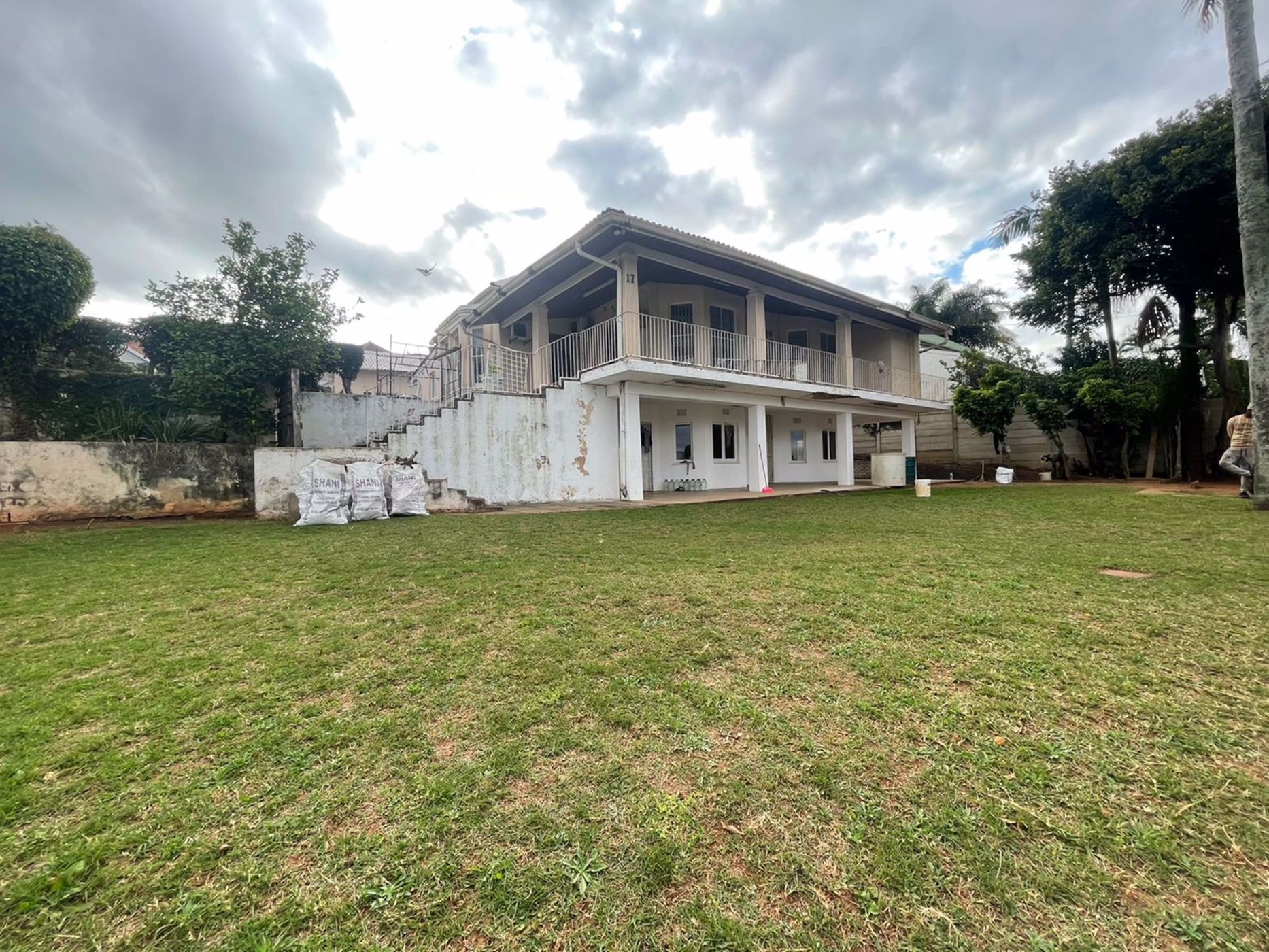 7 bedroom house for sale in Essenwood