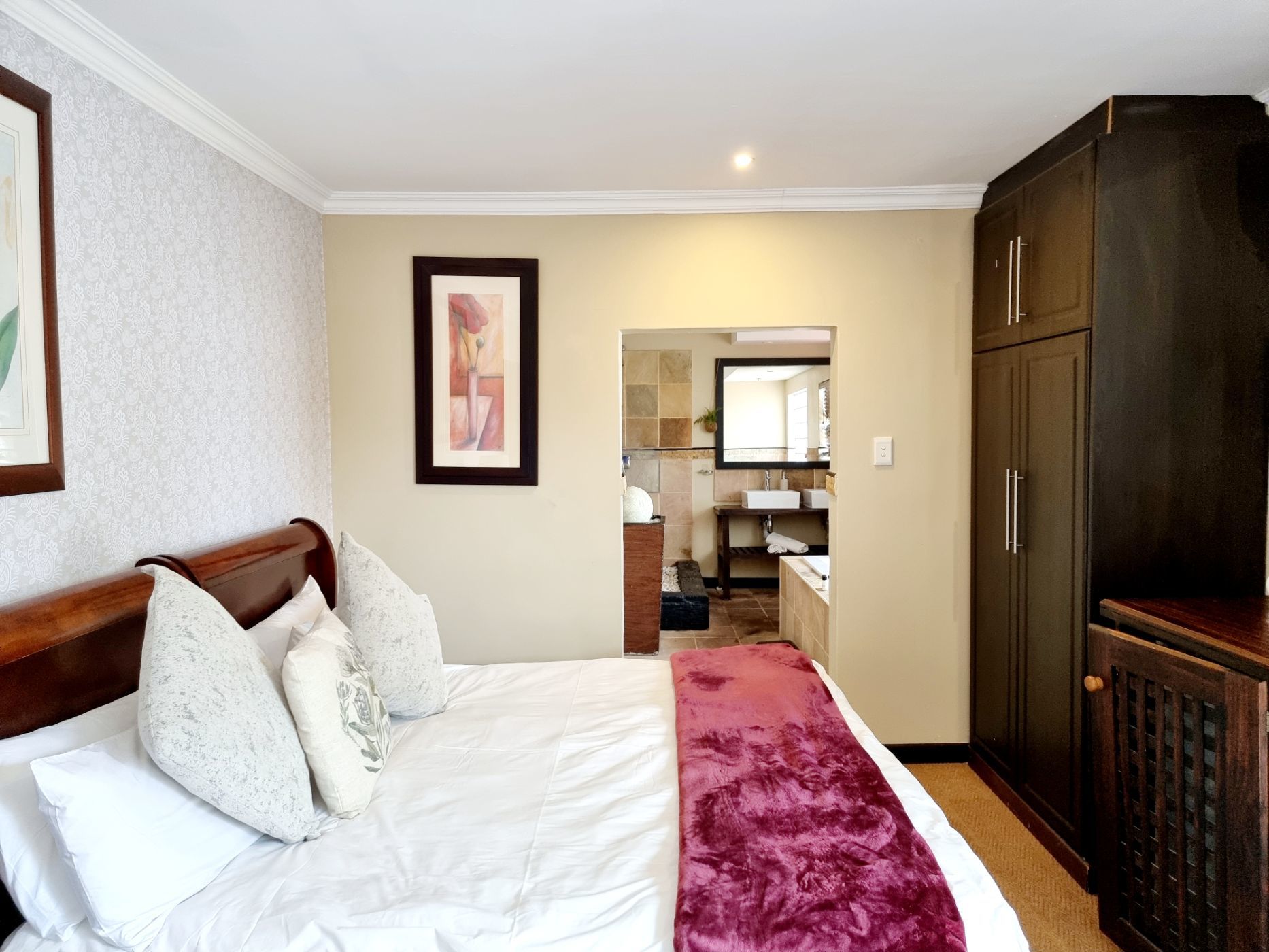 12 Bedroom Multistorey House For Sale Salt Rock 1BD1583401 Pam Golding Properties