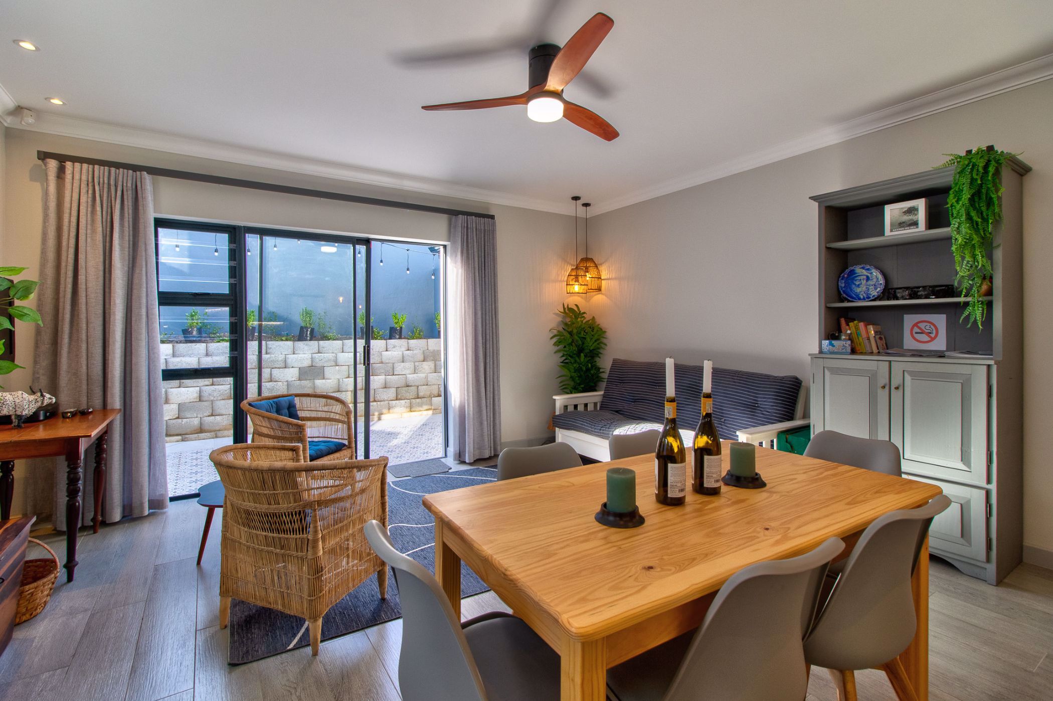 2 Bedroom House To Rent Kenton on Sea 1KO1654839 Pam Golding