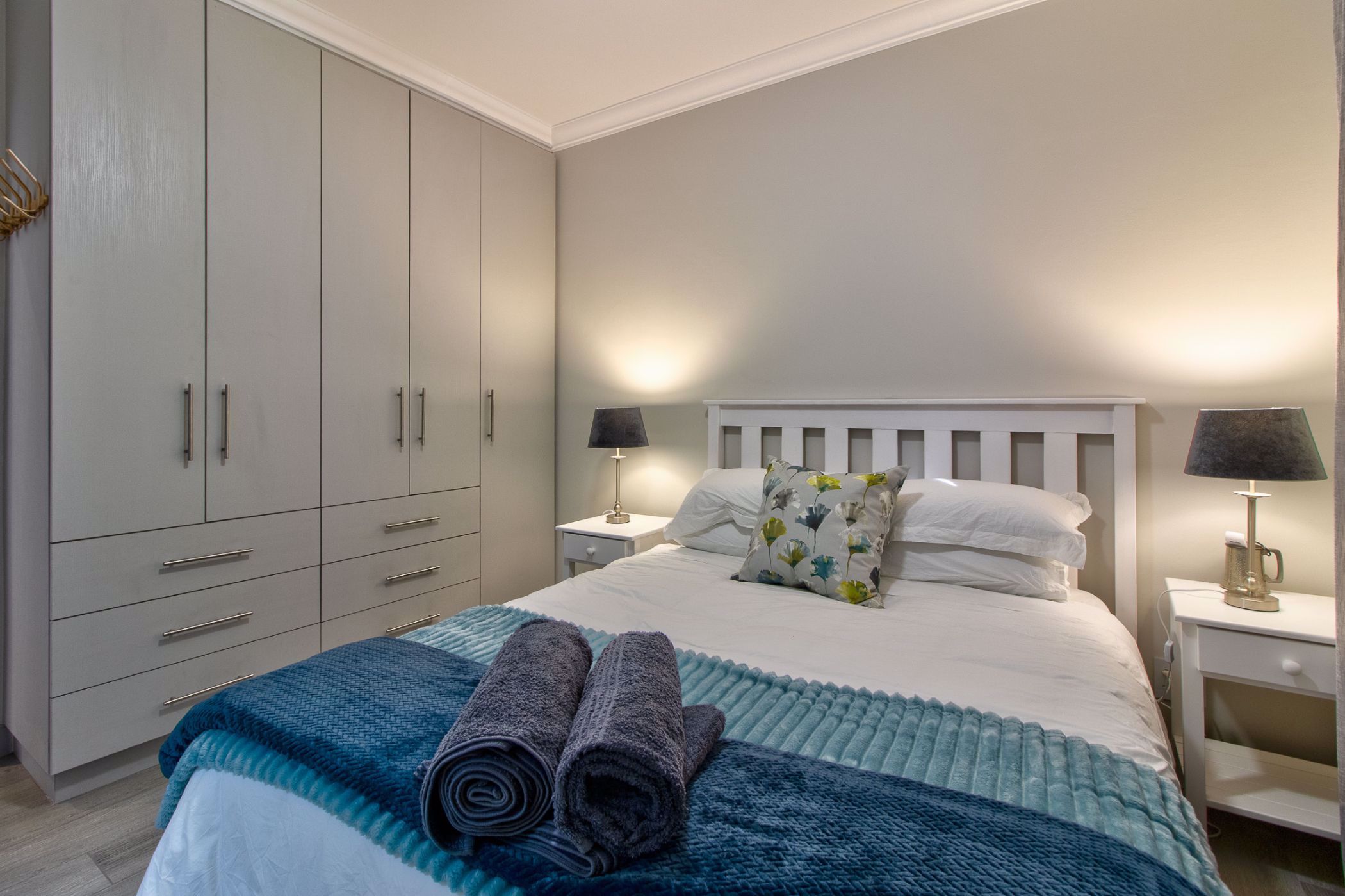 2 Bedroom House To Rent Kenton on Sea 1KO1654839 Pam Golding